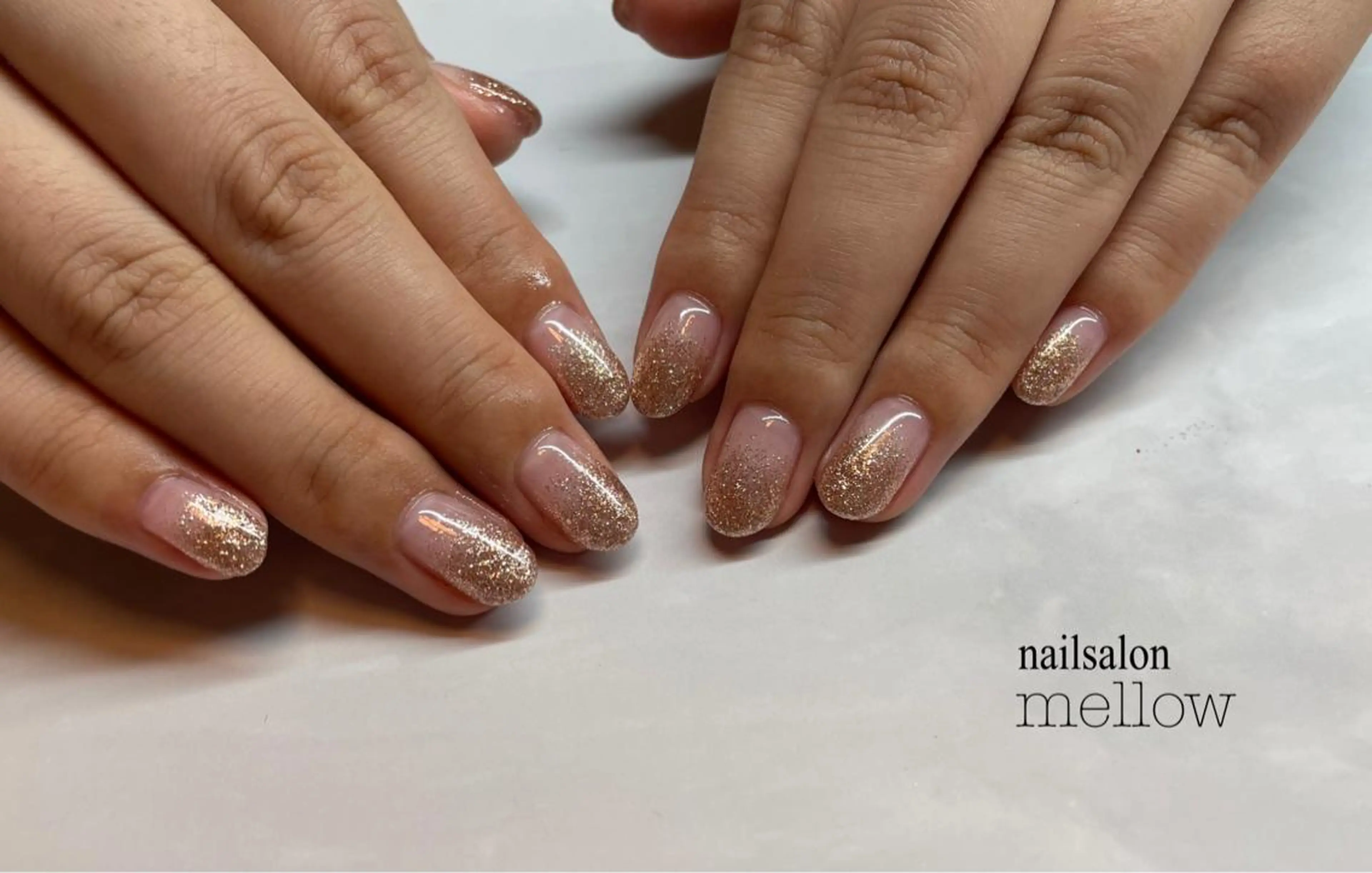 ネイル ゴールド グラデーション ピンク 大山 浩美のネイルデザイン