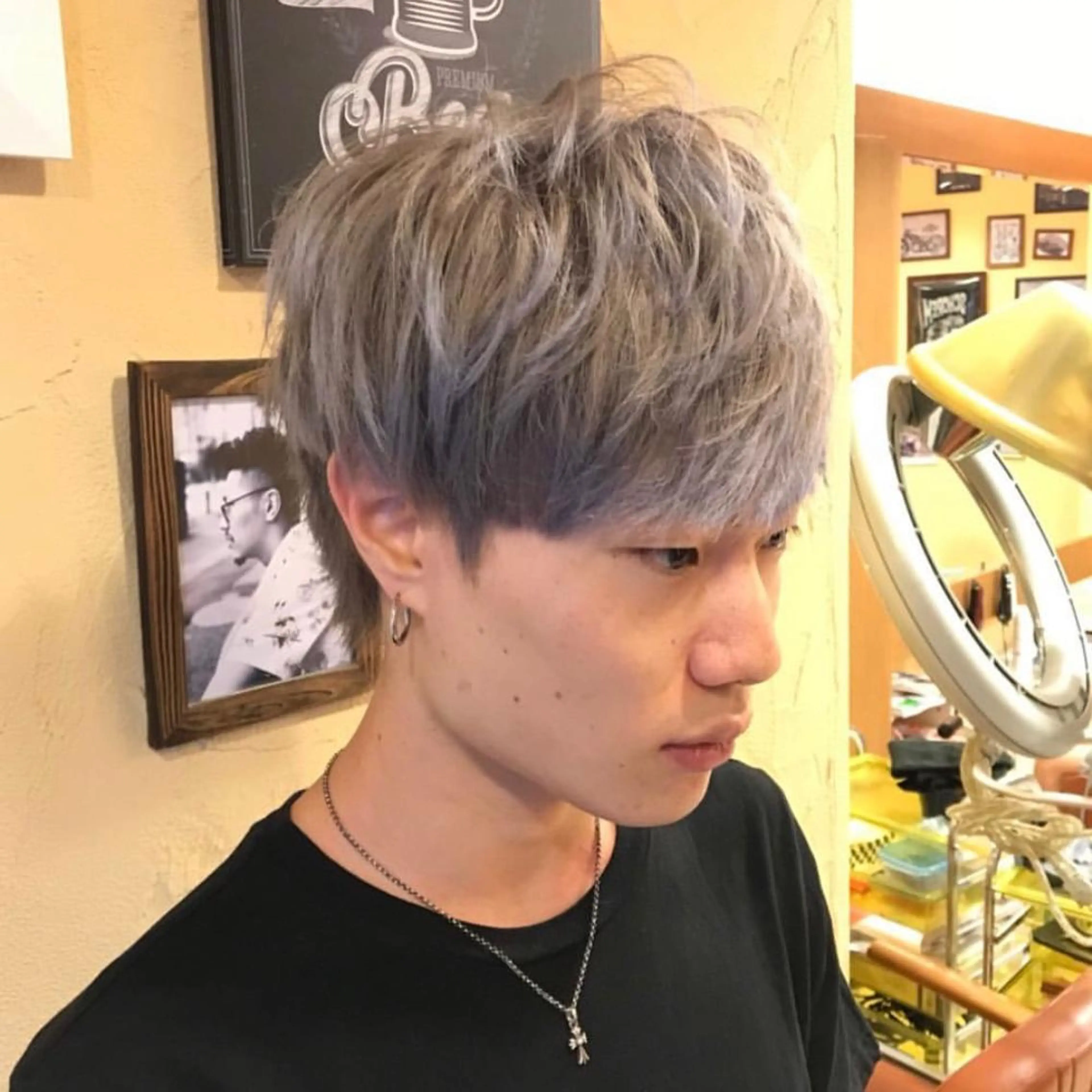 ショート カラー メンズ パープルカラー 砂川 太成のヘアスタイル