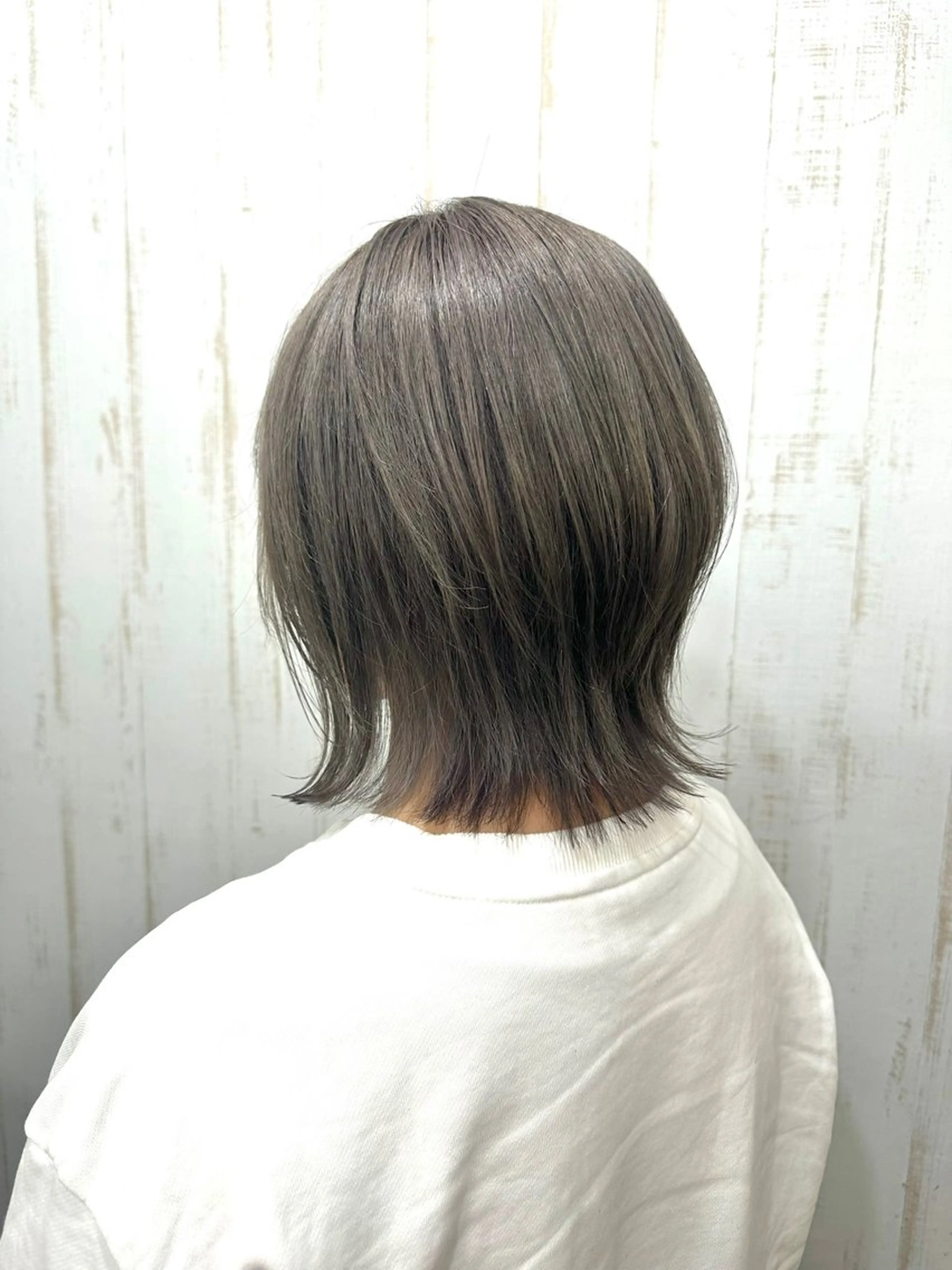 ミディアム くびれヘア ウルフカット 艶髪🌈美髪🌈 森田勇地のヘアスタイル
