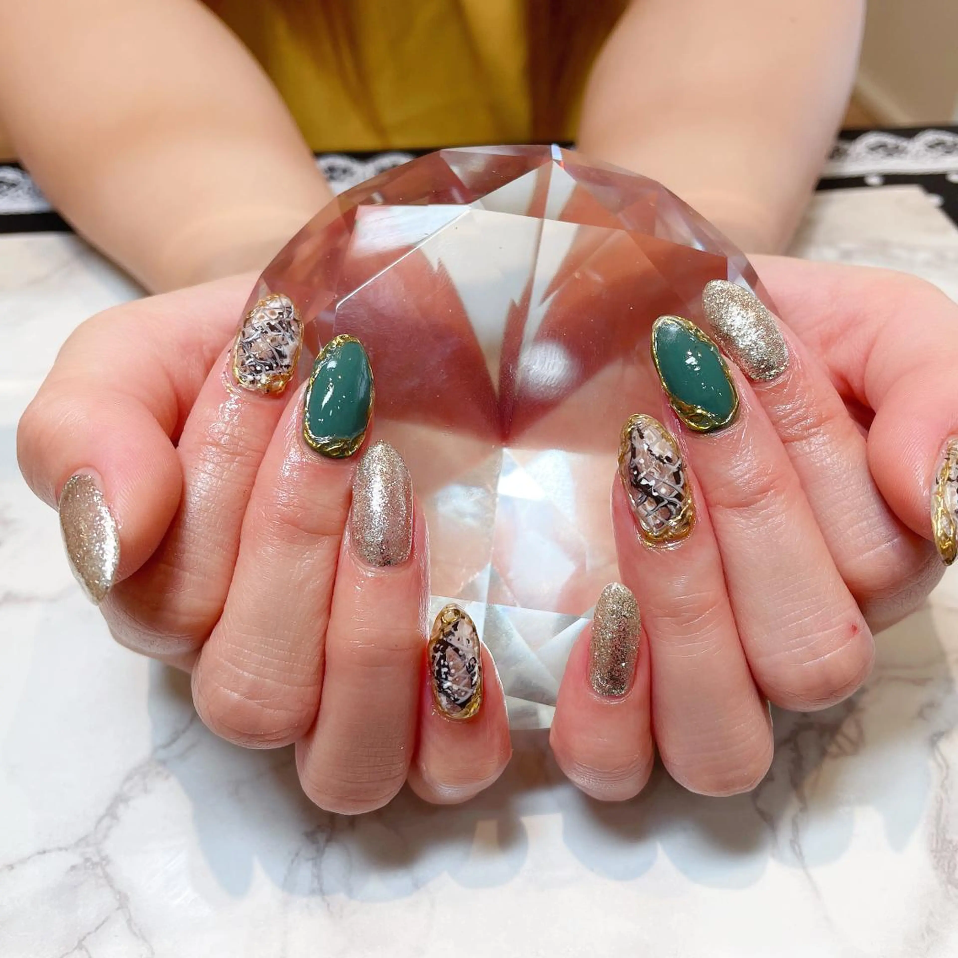 ネイル ジェルネイル SINCERELY シンシアリー🌈のネイルデザイン