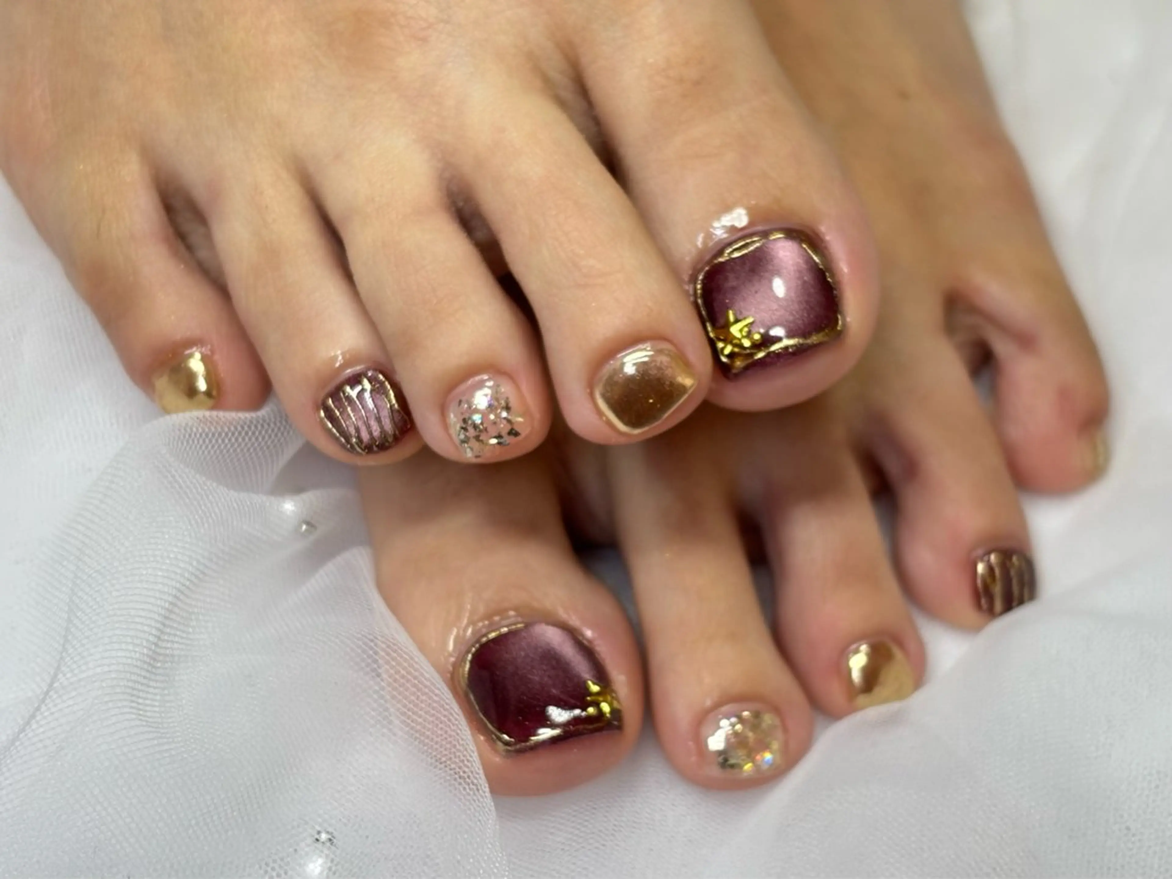 【フットモデル💅】親指2本アート🙈✨オフなしの写真