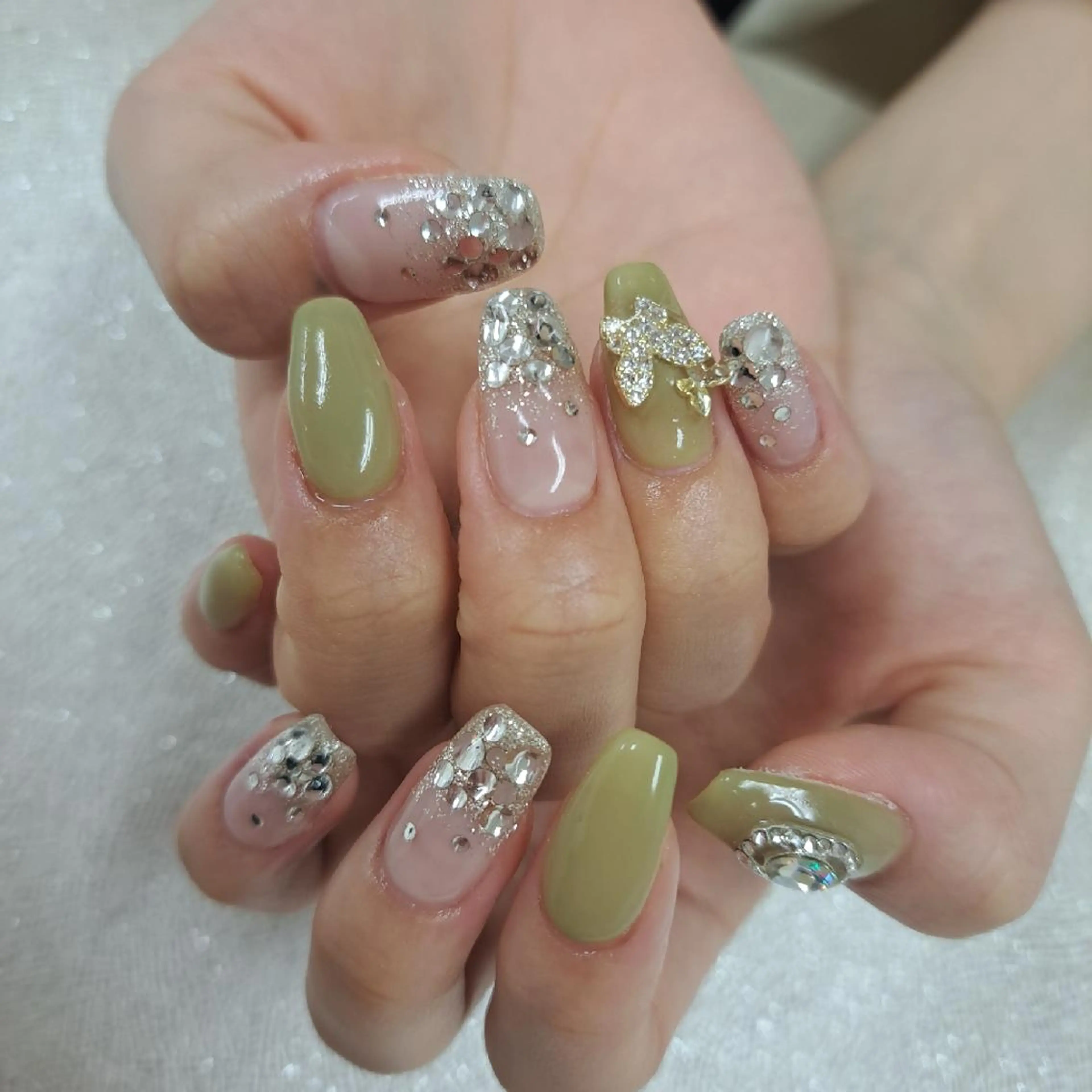 ネイル アートネイル ジェルネイル 持ち込み ニュアンスネイル パラジェル 河野ちえ (雑誌掲載サロン)のネイルデザイン