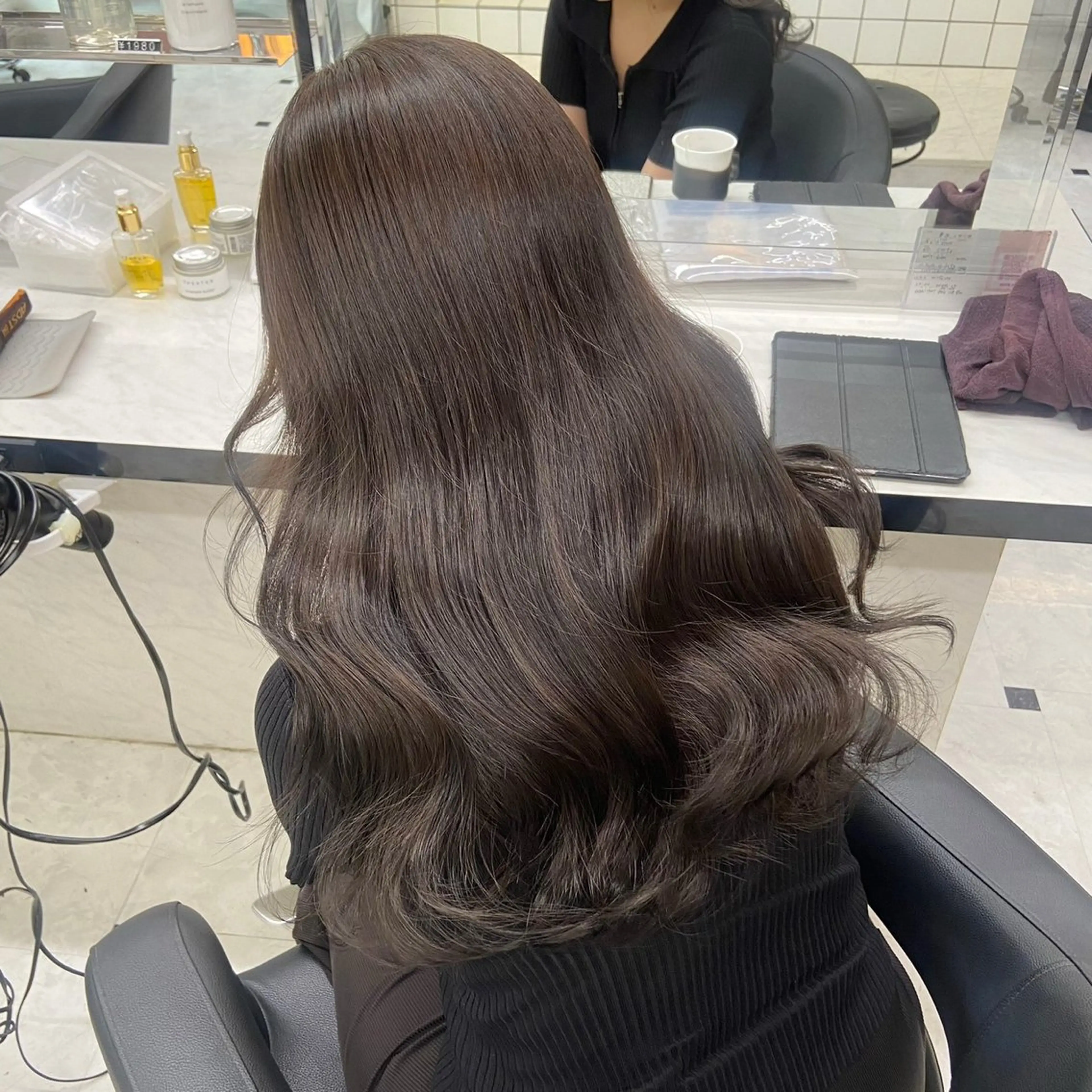 ロング ヘアカラー トリートメント 🤍透明感/韓国風/ レイヤー/優大🤍のヘアスタイル