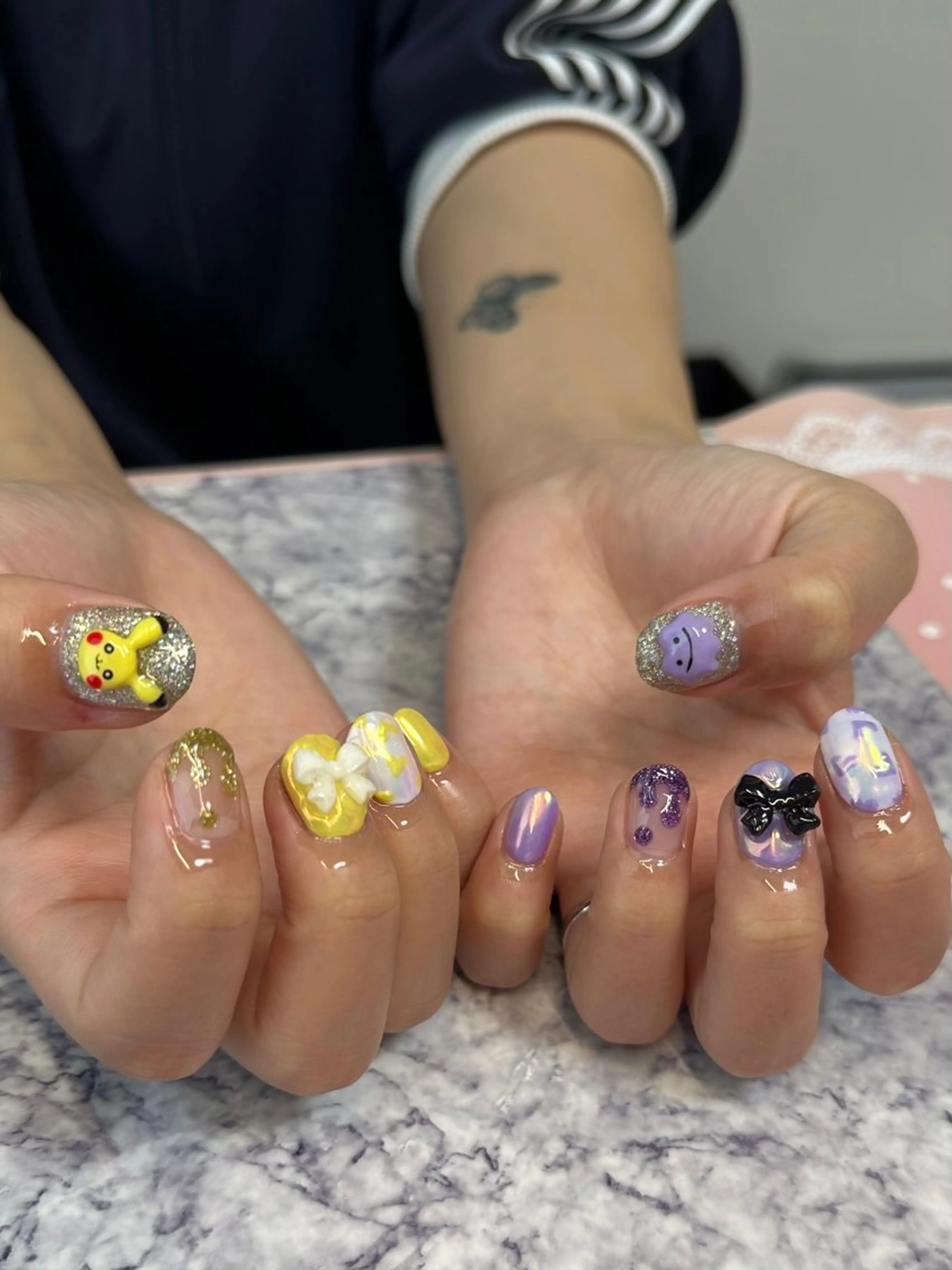 ネイル ハンドネイル フットネイル Pretzels🥨 【プレッツェル】ミウのネイルデザイン