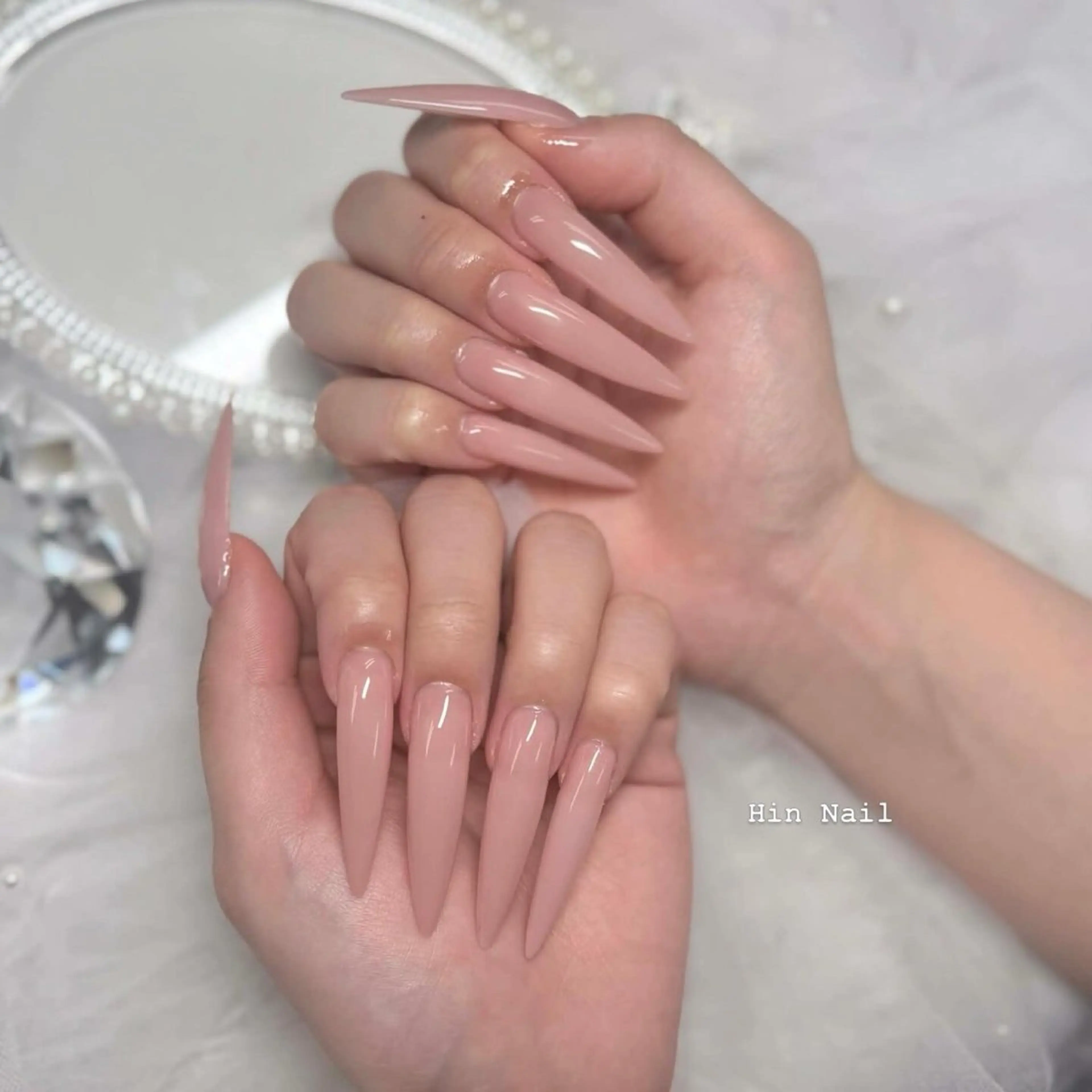 ネイル ハンドネイル HIN NAILのネイルデザイン