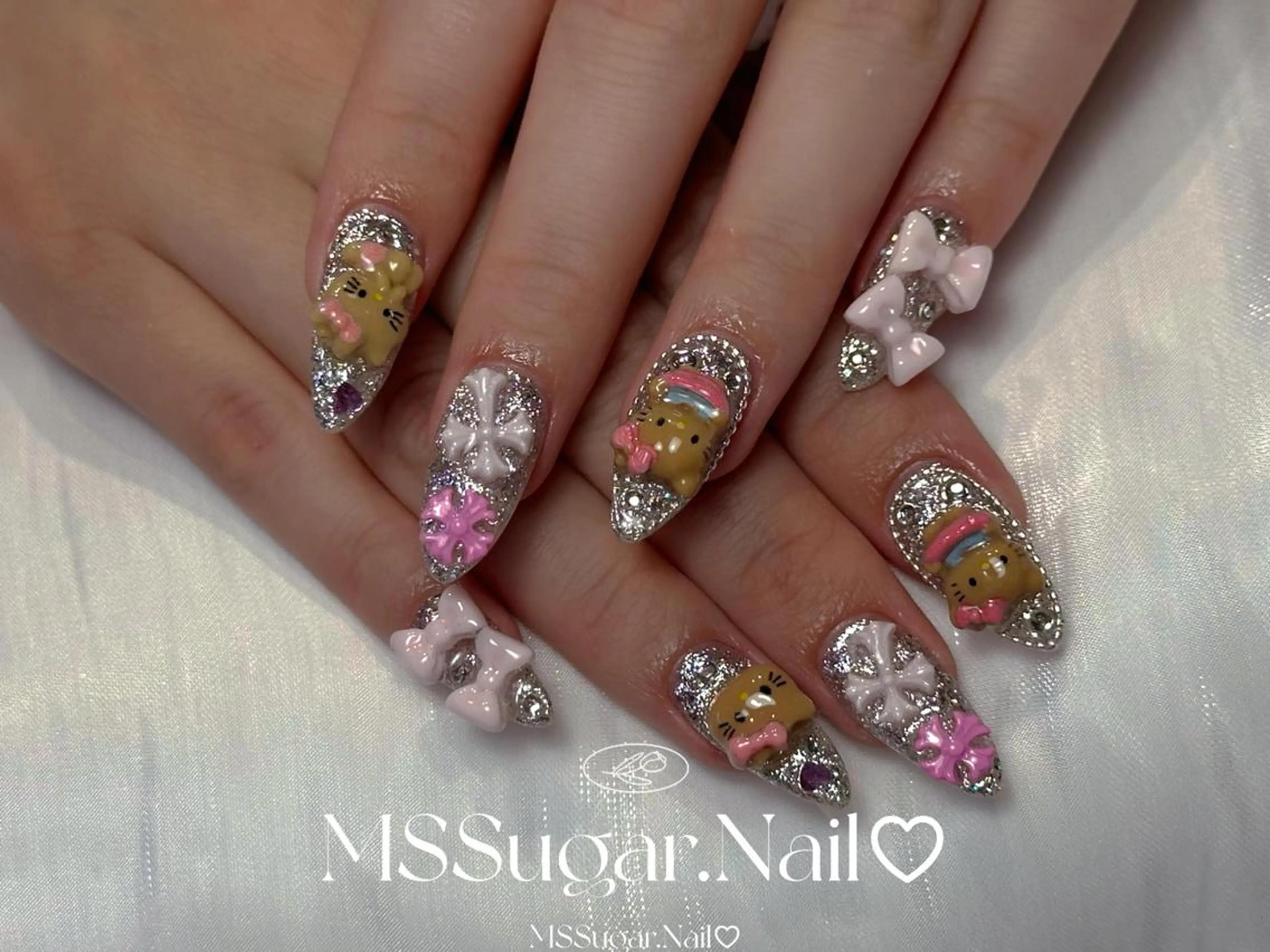 ネイル ハロウィン ロングネイル マグネットネイル スカルプネイル ネイルチップ MSSugar Nailのネイルデザイン
