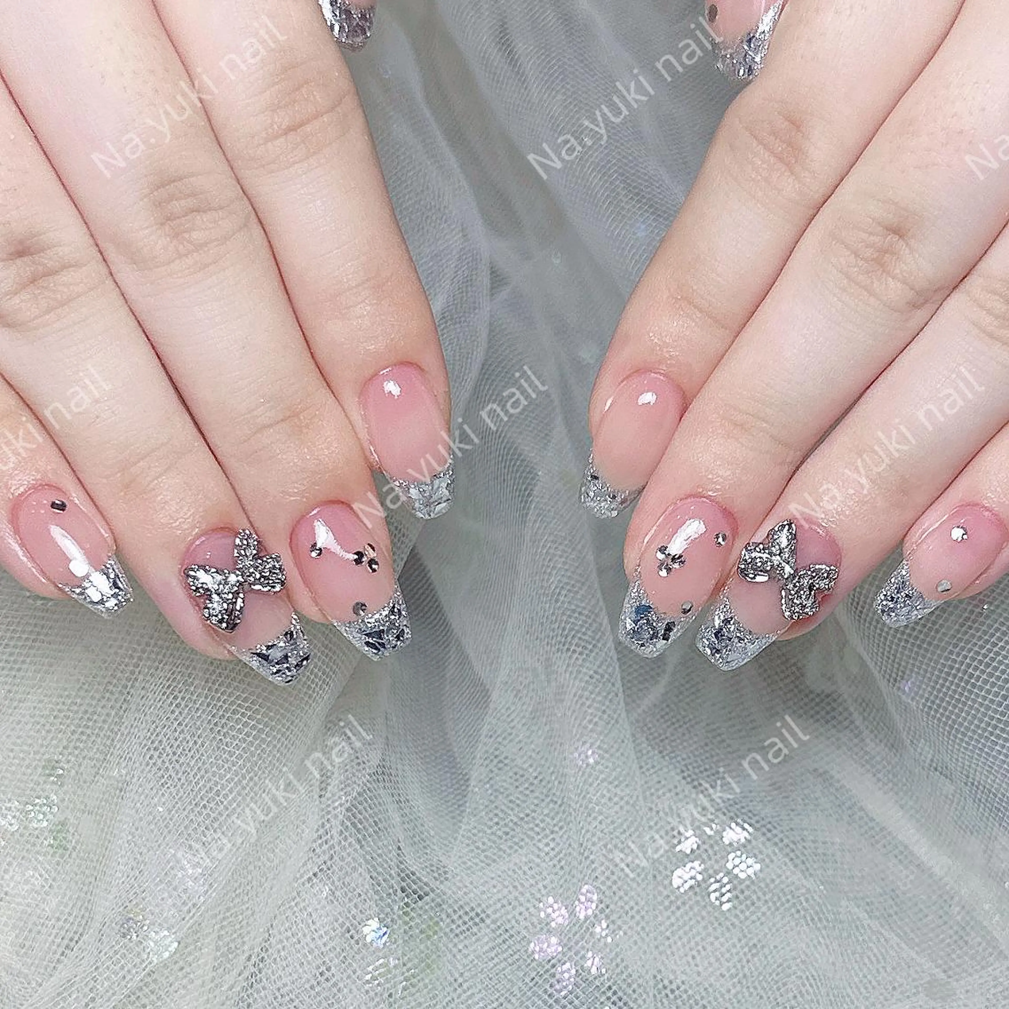 ネイル Queenie 🦋のネイルデザイン