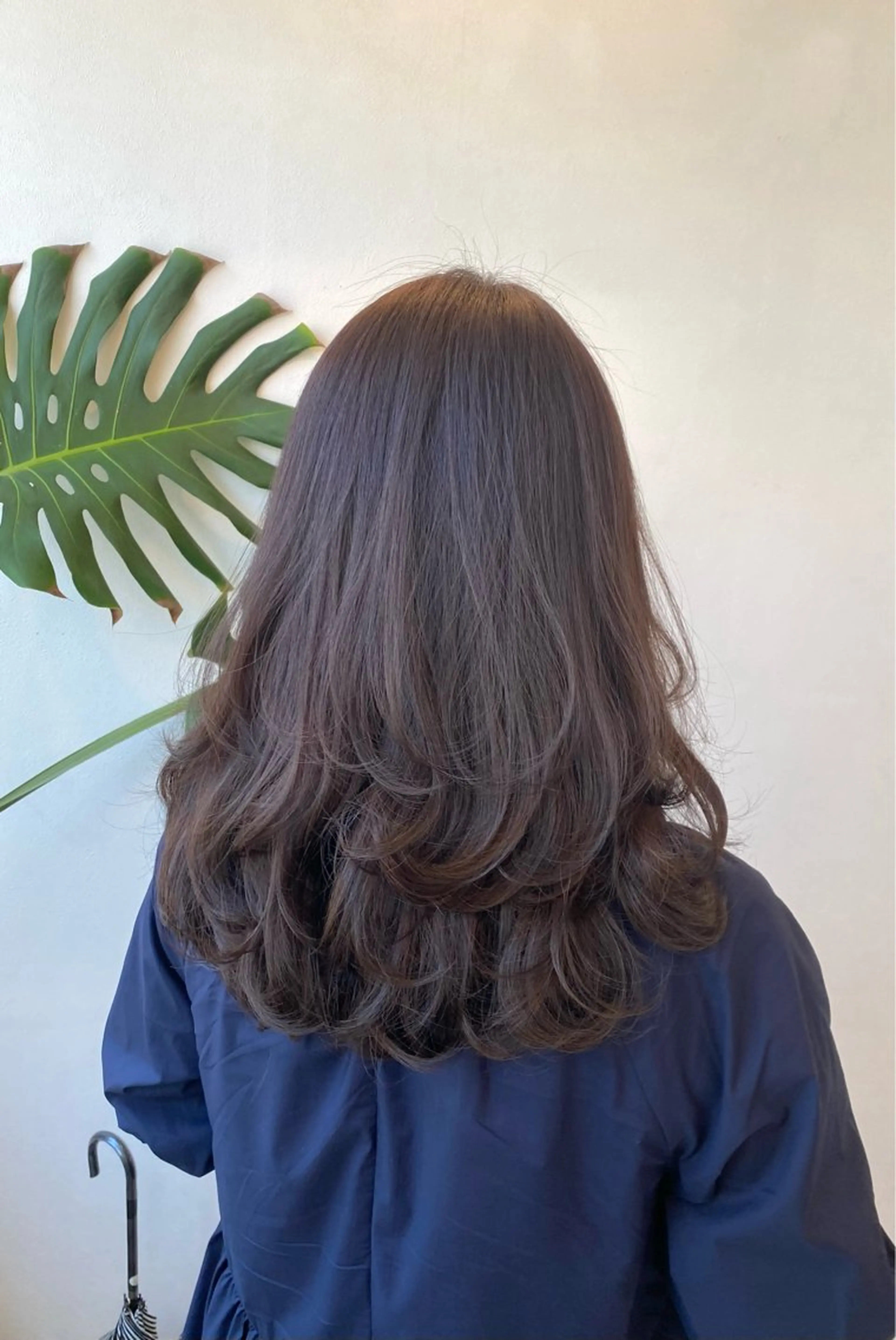 ロング カラー アッシュ ブルーカラー ブルージュ ラベンダーカラー レイヤーカット カット ヘアカラー トリートメント 統括マネージャー/ 髪のドクター/前原悟のヘアスタイル