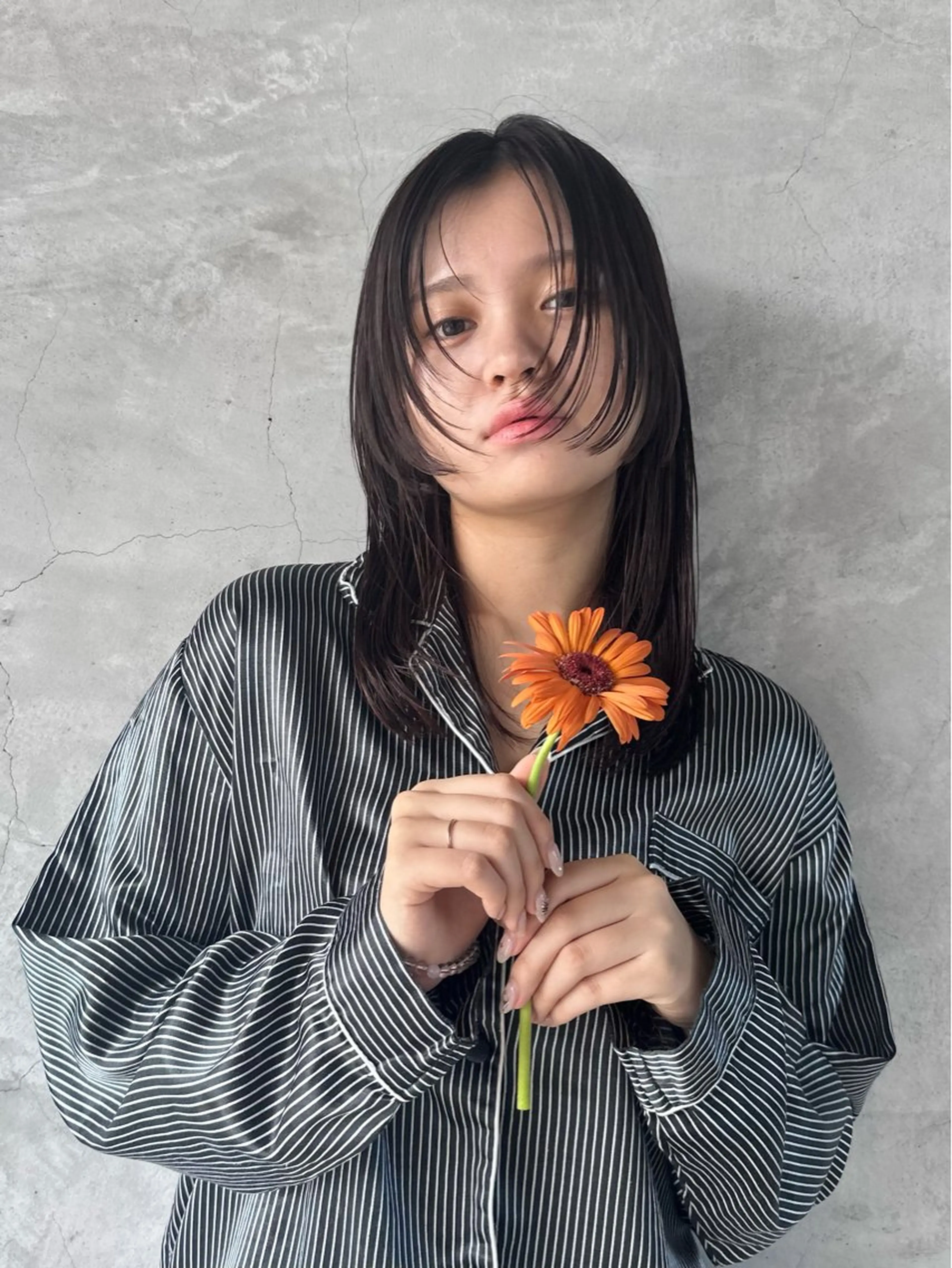 ミディアム 鈴木 つかさのヘアスタイル