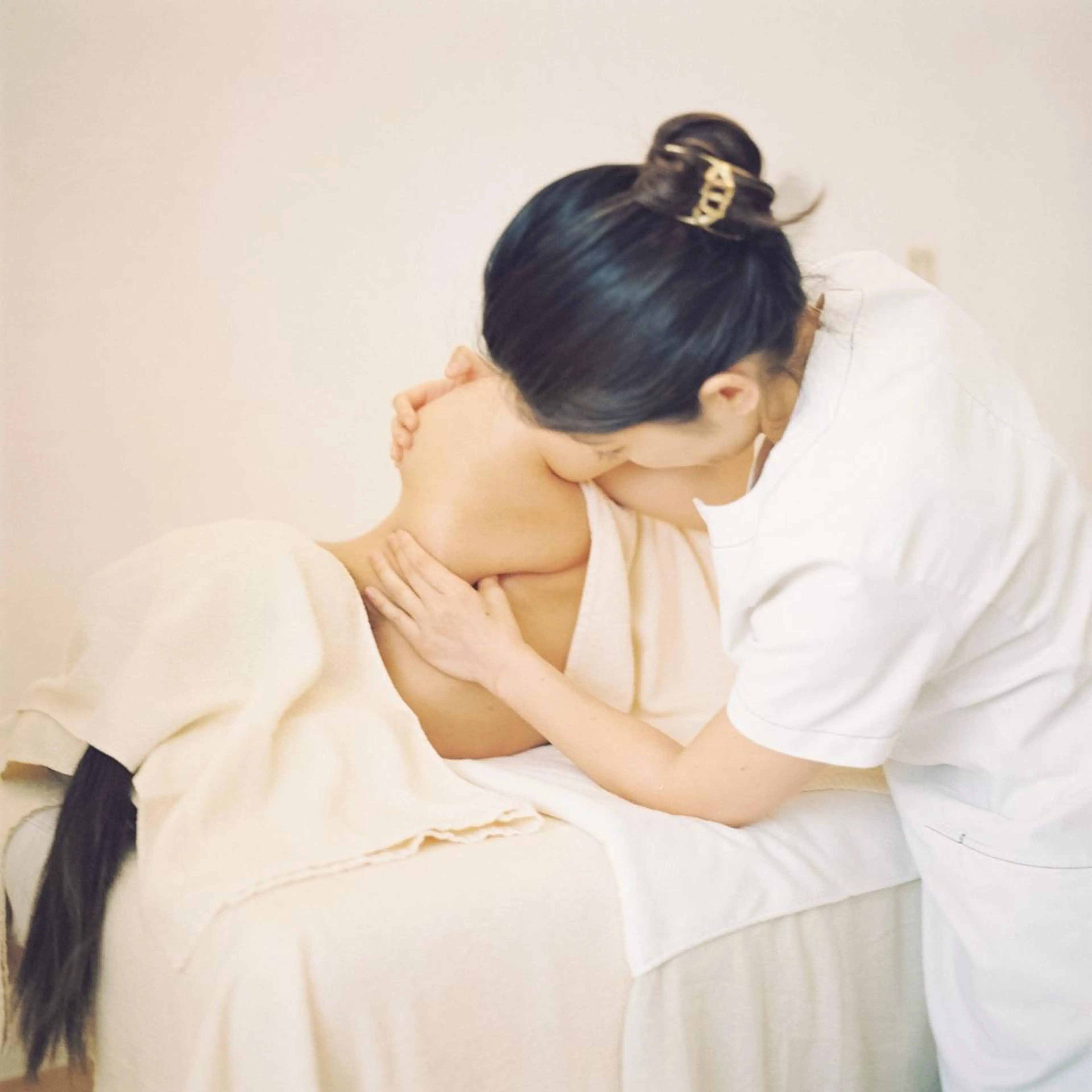 二の腕華奢作り45分💪私の二の腕、ちょっと無理かも、、、🥺華奢な印象になるには、痩身エステ×美容整体✨💓の写真