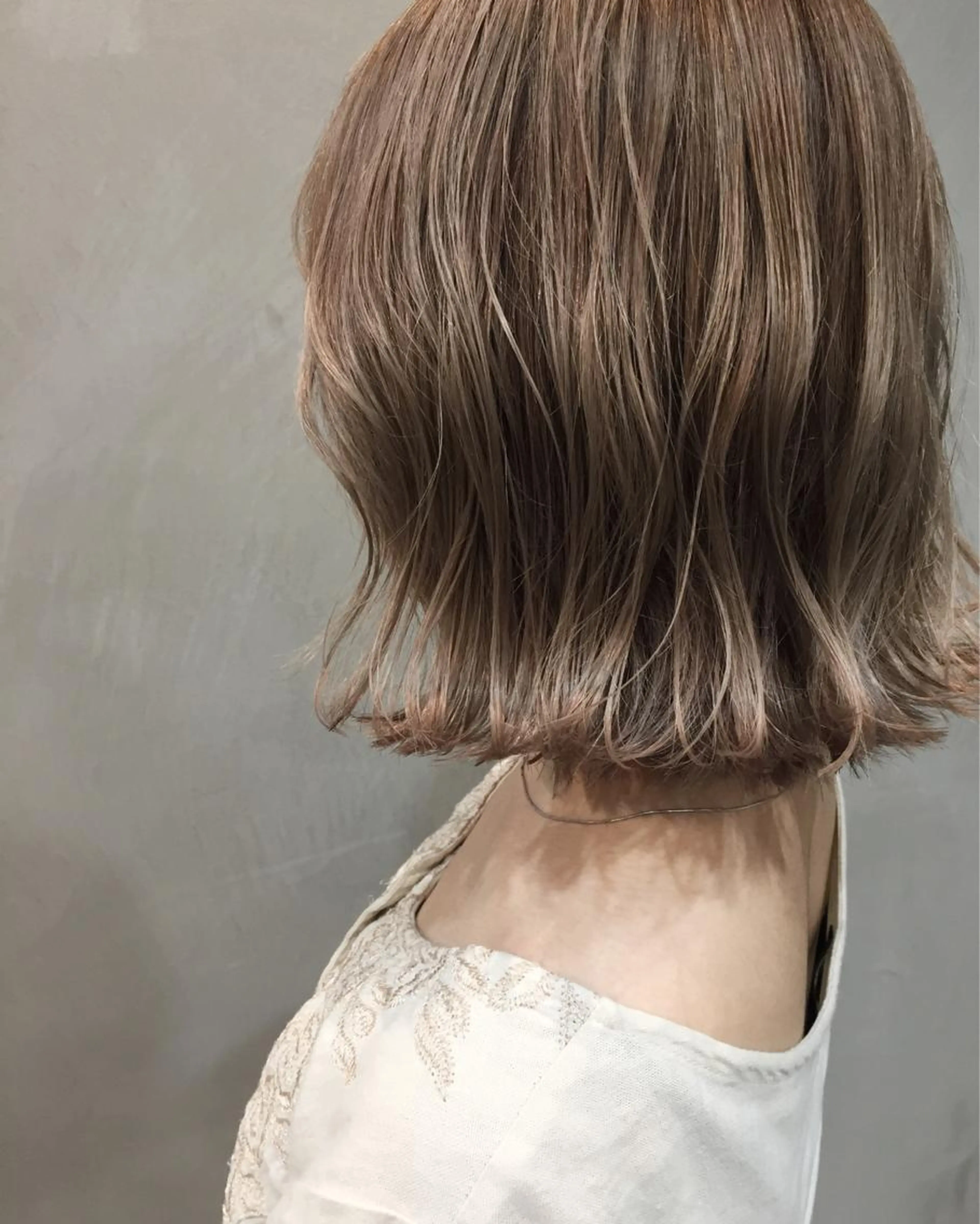 小顔カット+エドルカラー+オーガニックトリートメント ¥8000 ⭐️の写真