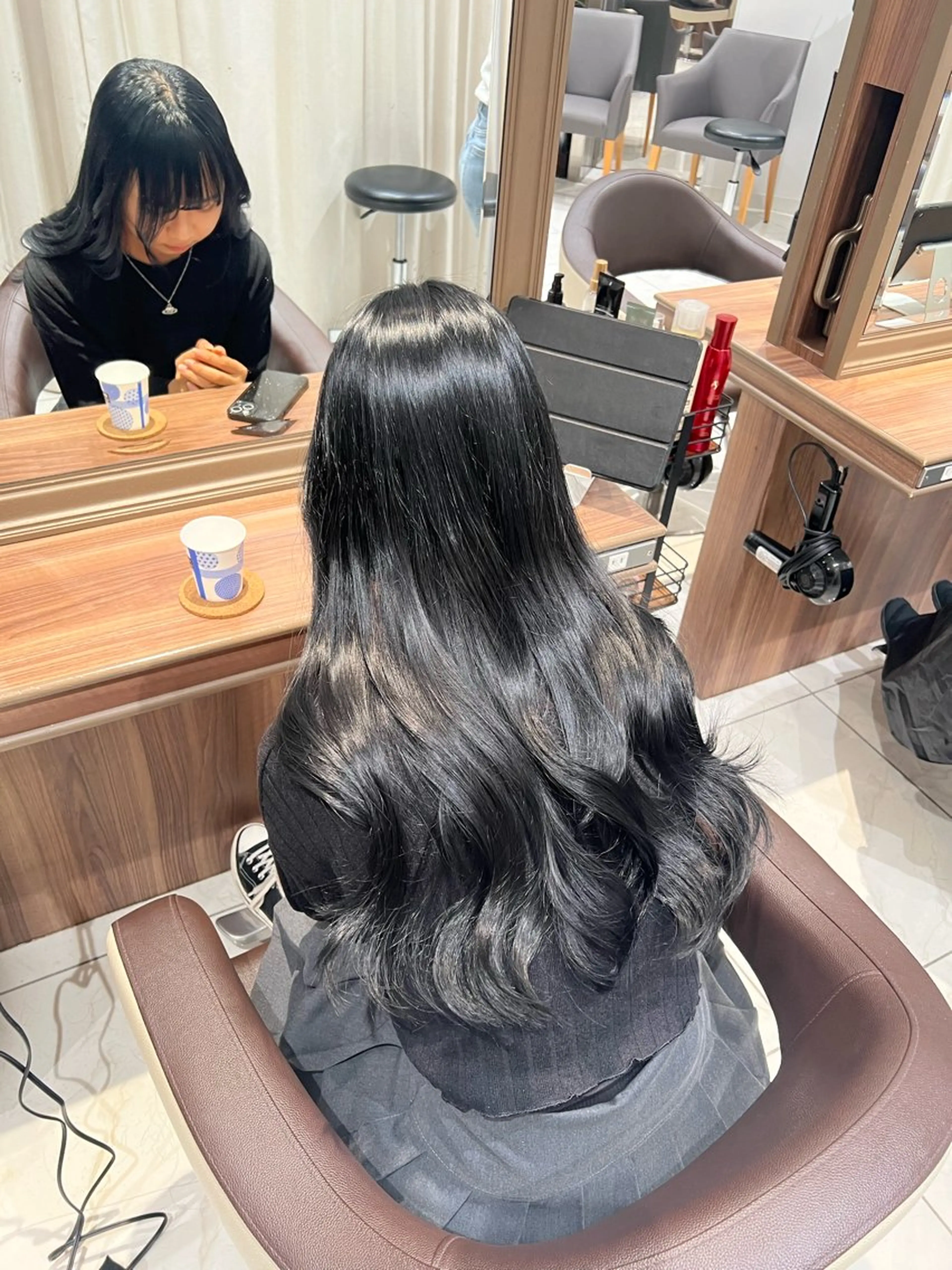 ロング カラー カット ヘアカラー トリートメント 🦋渋谷/韓国/レイ ヤー髪質改善Sayaのヘアスタイル