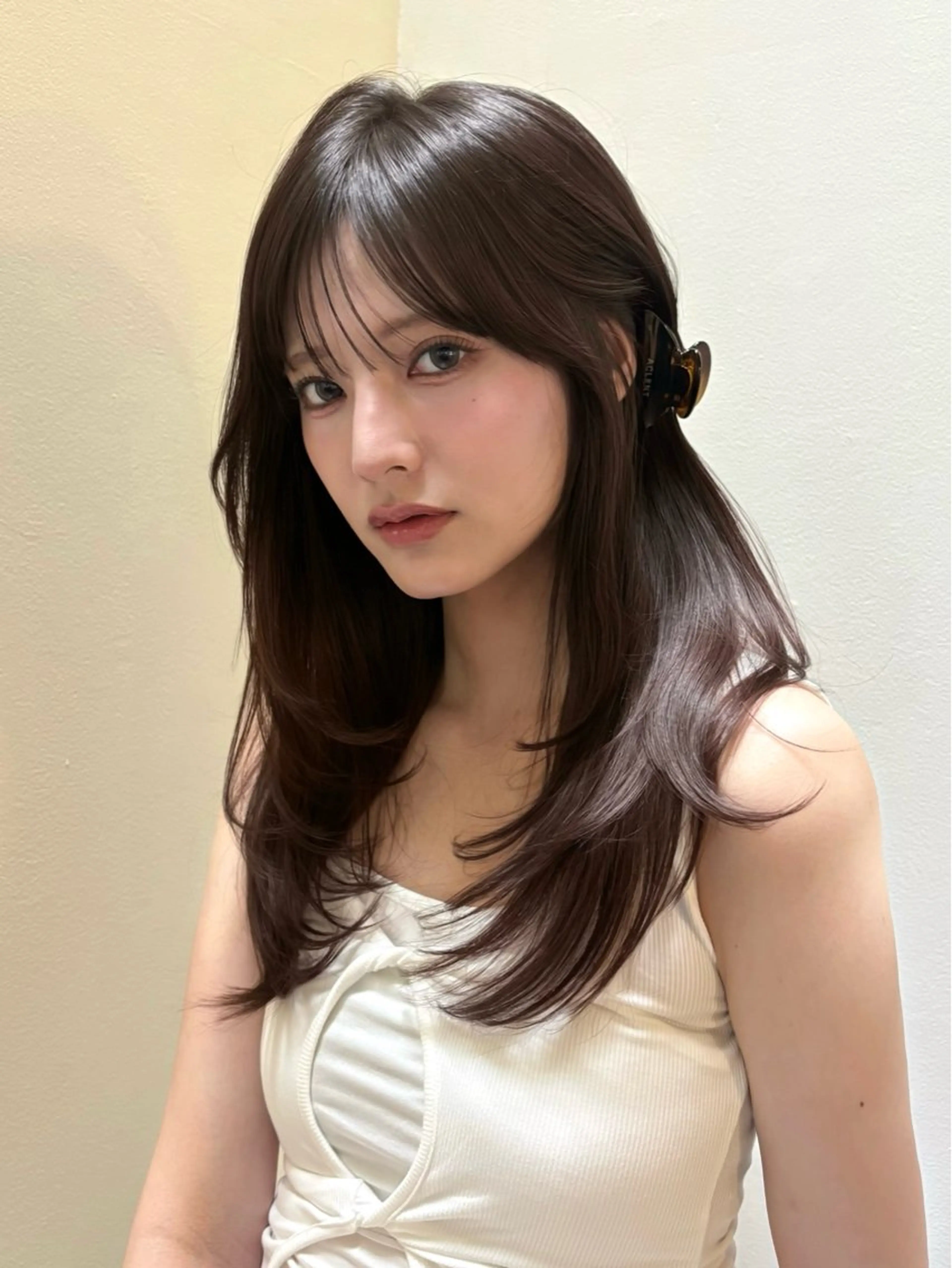 セミロング カット ヘアカラー トリートメント 透明感カラー アオイのヘアスタイル