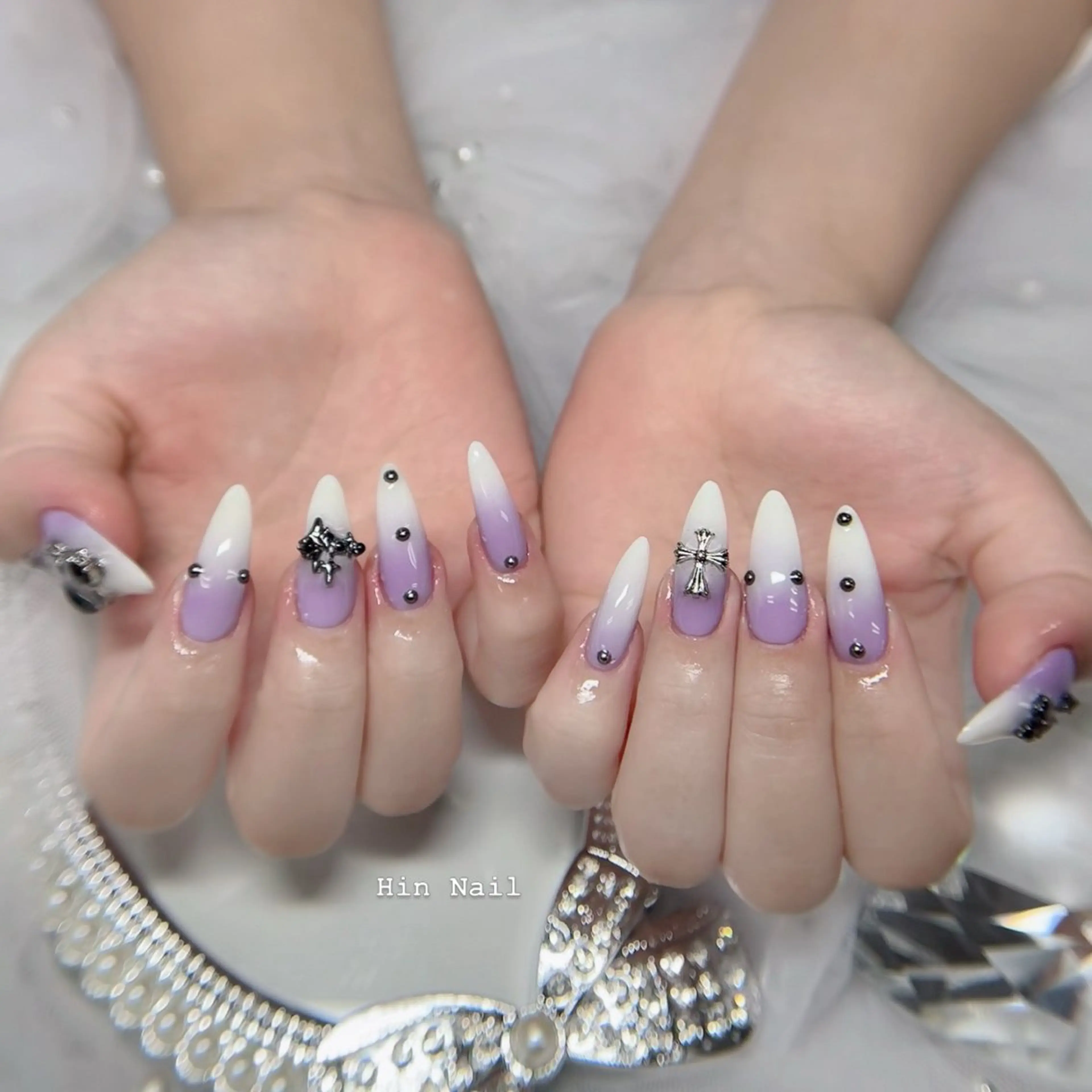 ネイル ハンドネイル HIN NAILのネイルデザイン