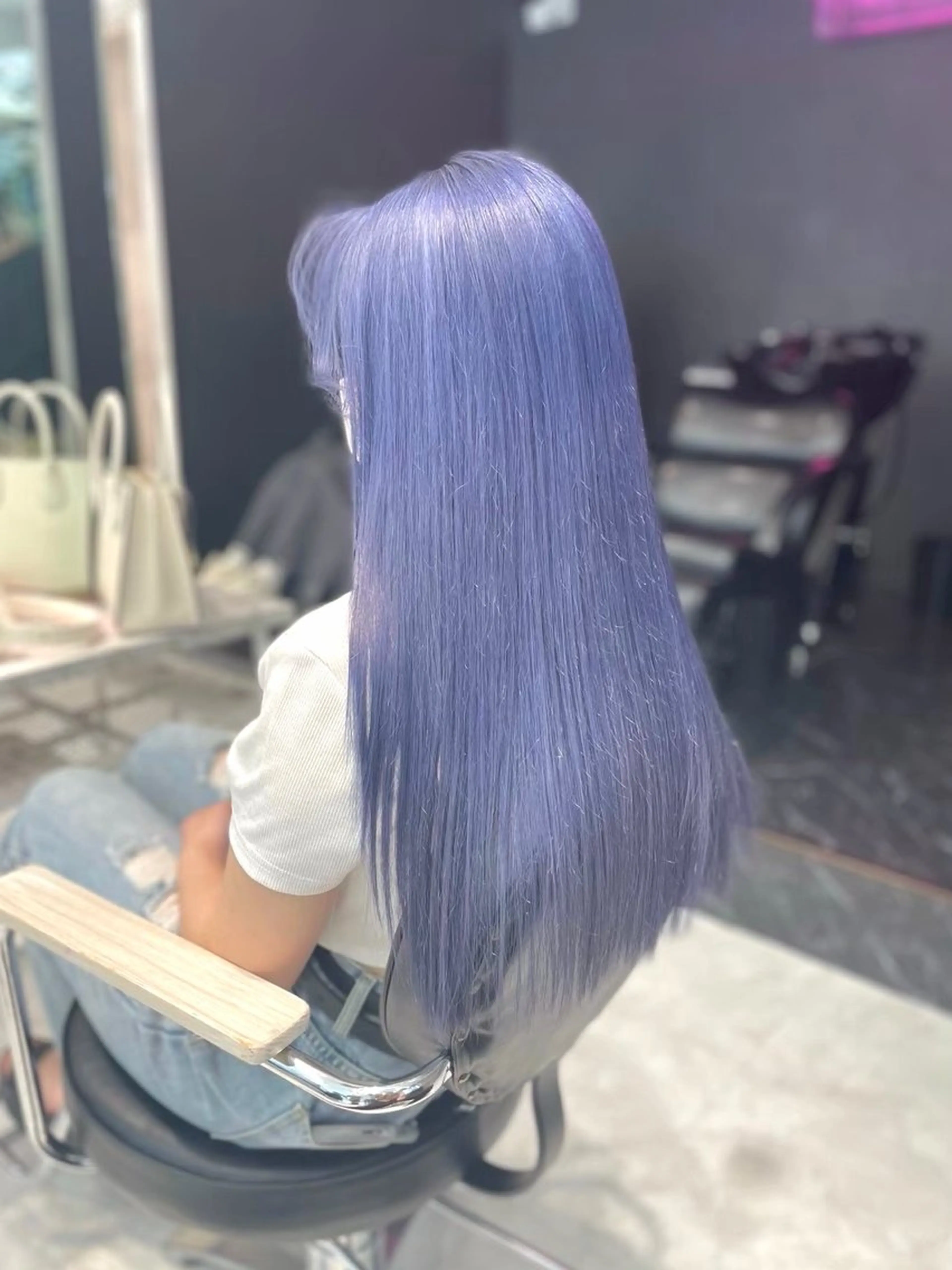 カラー 🦋ハイトーン×ア レンジ💫Leenaのヘアスタイル