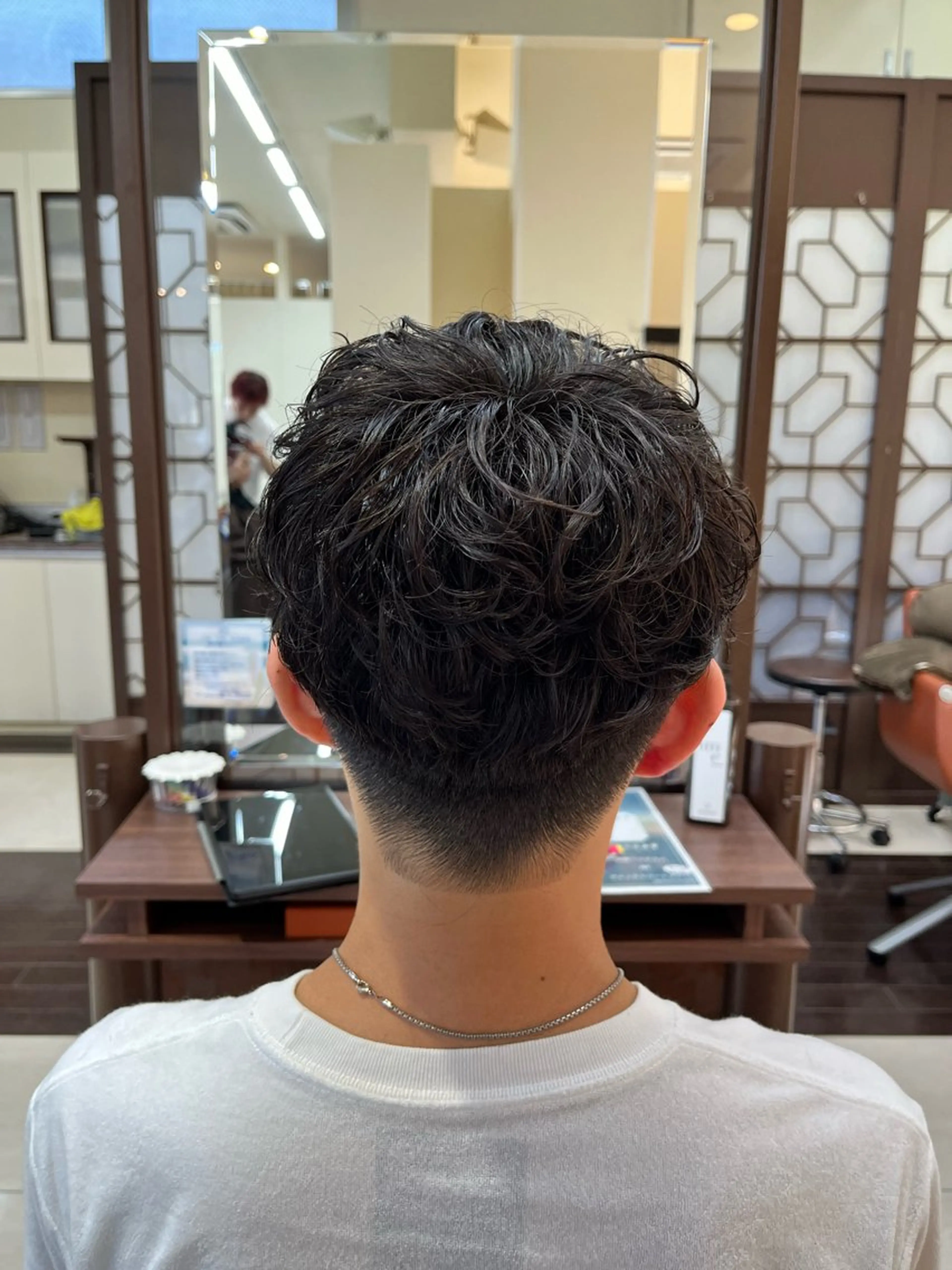 ショート パーマ メンズ スペインカール 🧊メンズ特化🧊 高木航希のヘアスタイル