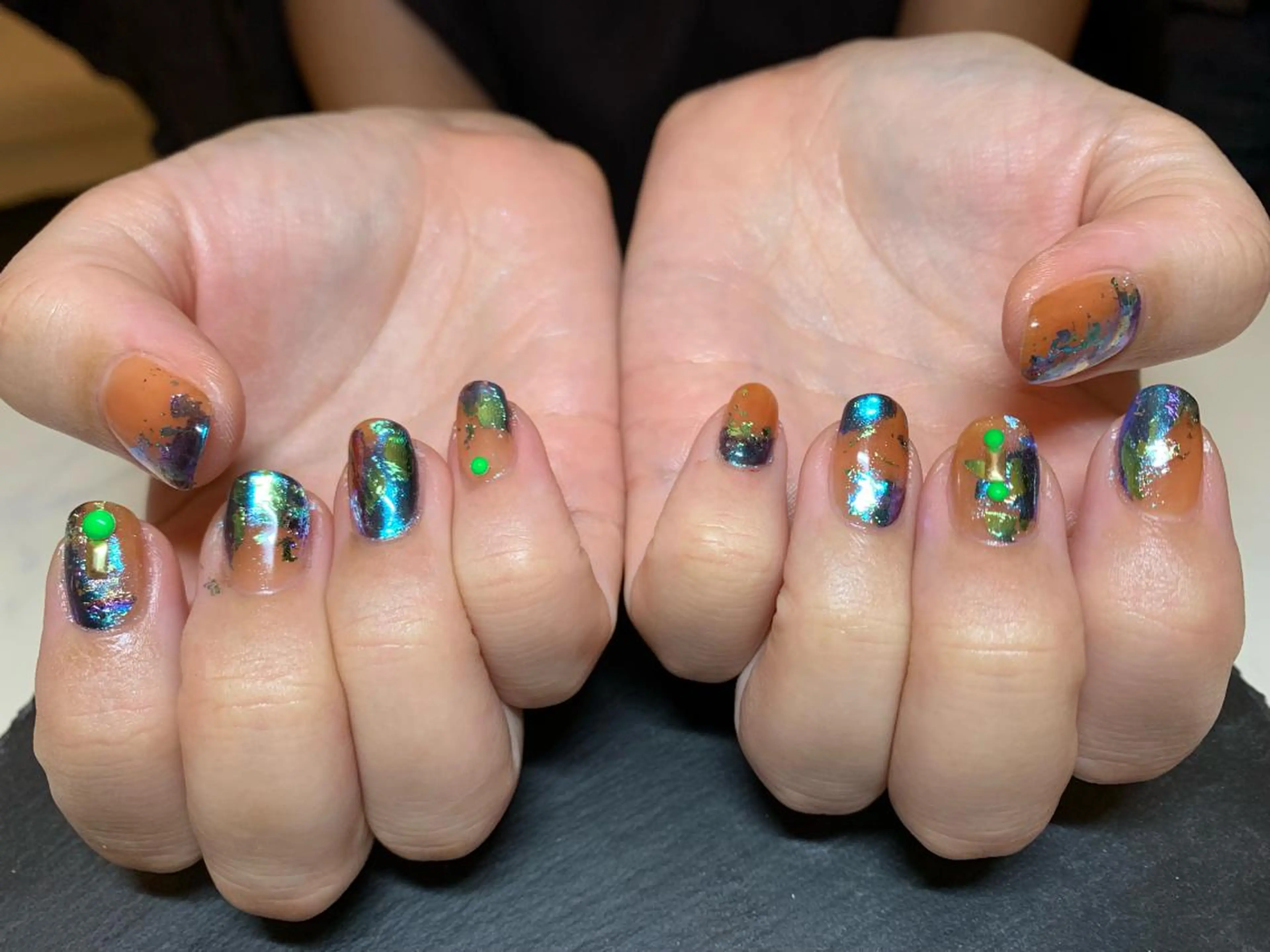 ネイル 髙城 亜紀のネイルデザイン