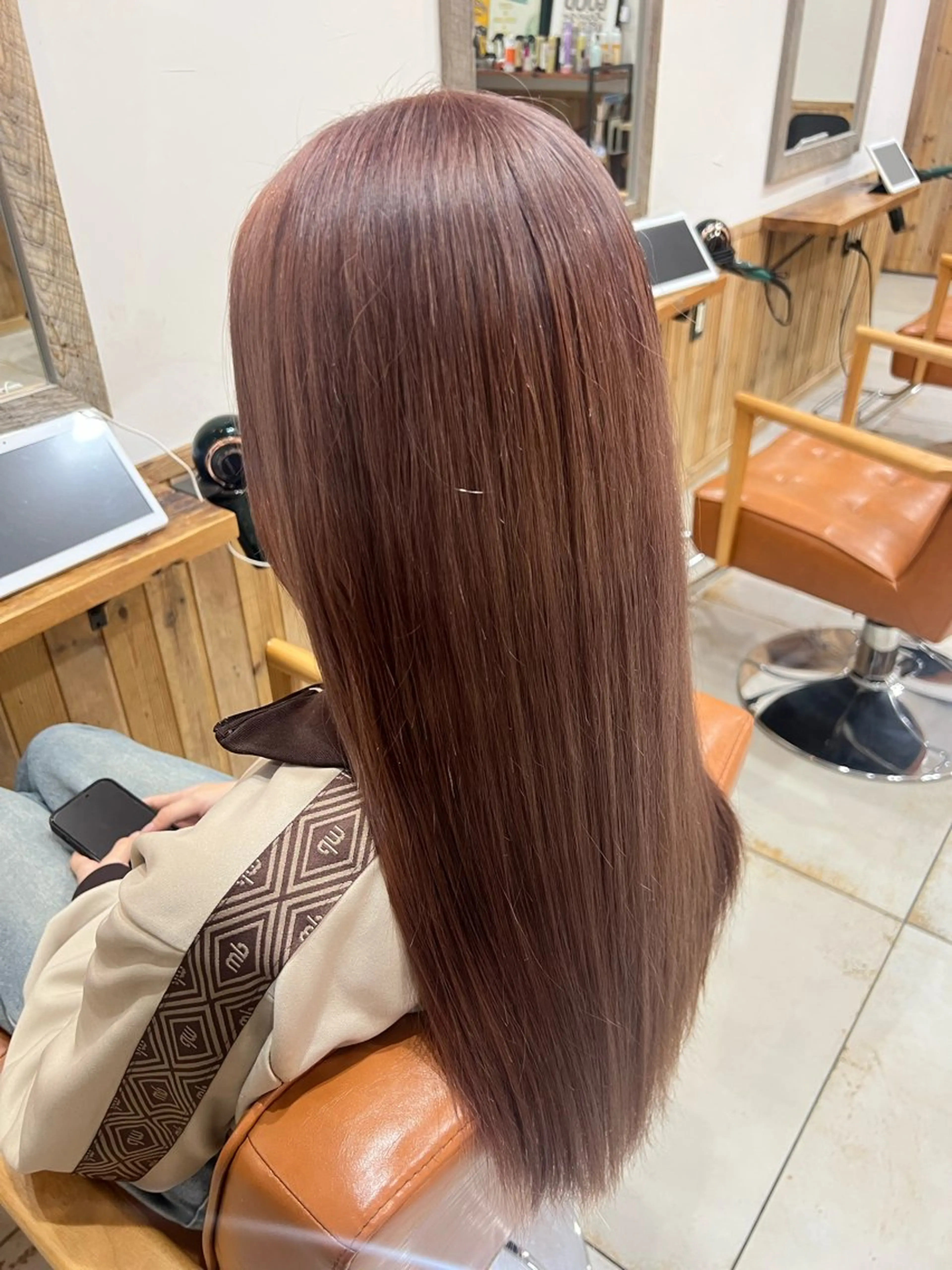 ロング カラー ベージュカラー ピンクカラー ピンクベージュ 🌈ダブルカラー🌈 💚みやのしんじ💚のヘアスタイル
