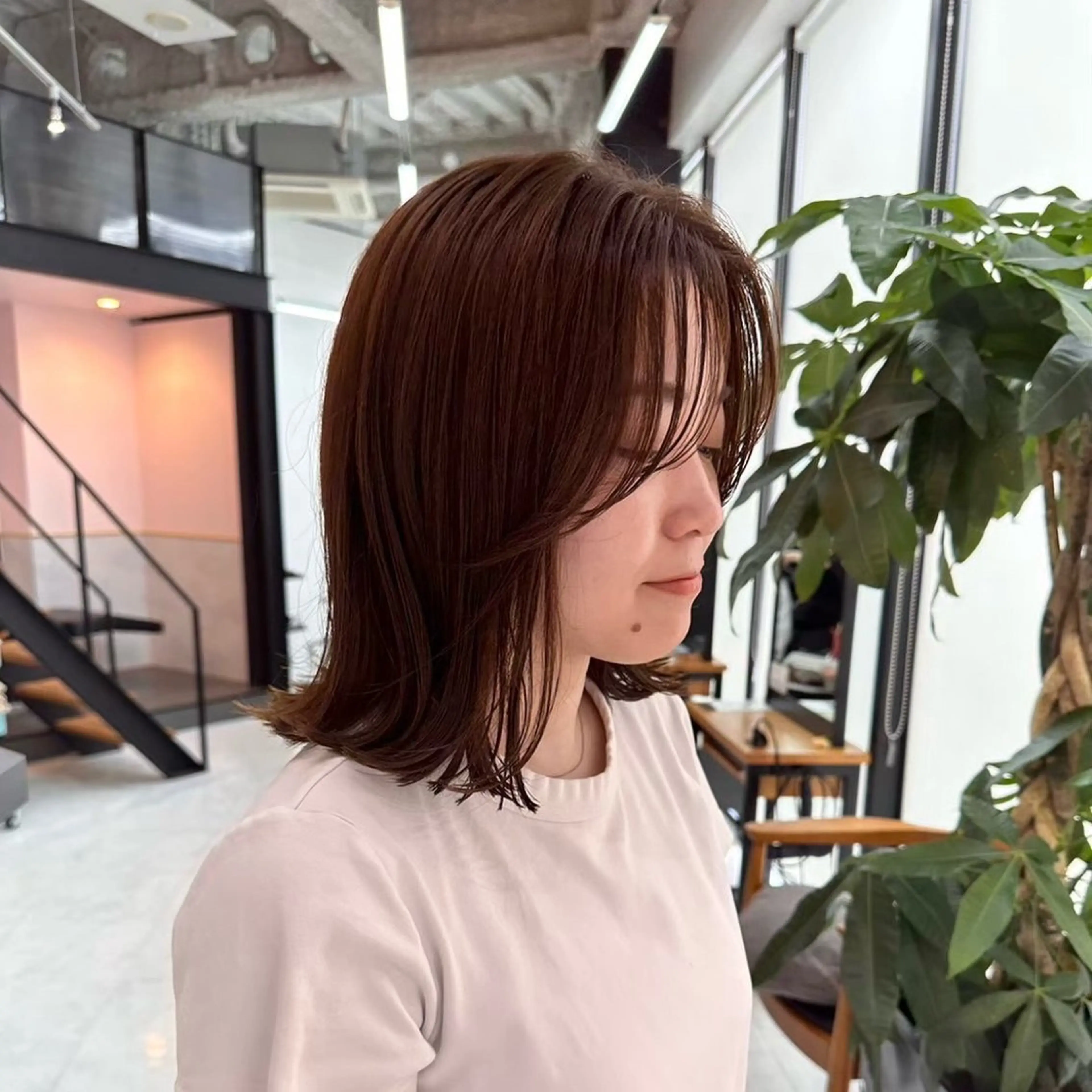 ミディアム カラー うる艶カラー 🪽💫まいかのヘアスタイル