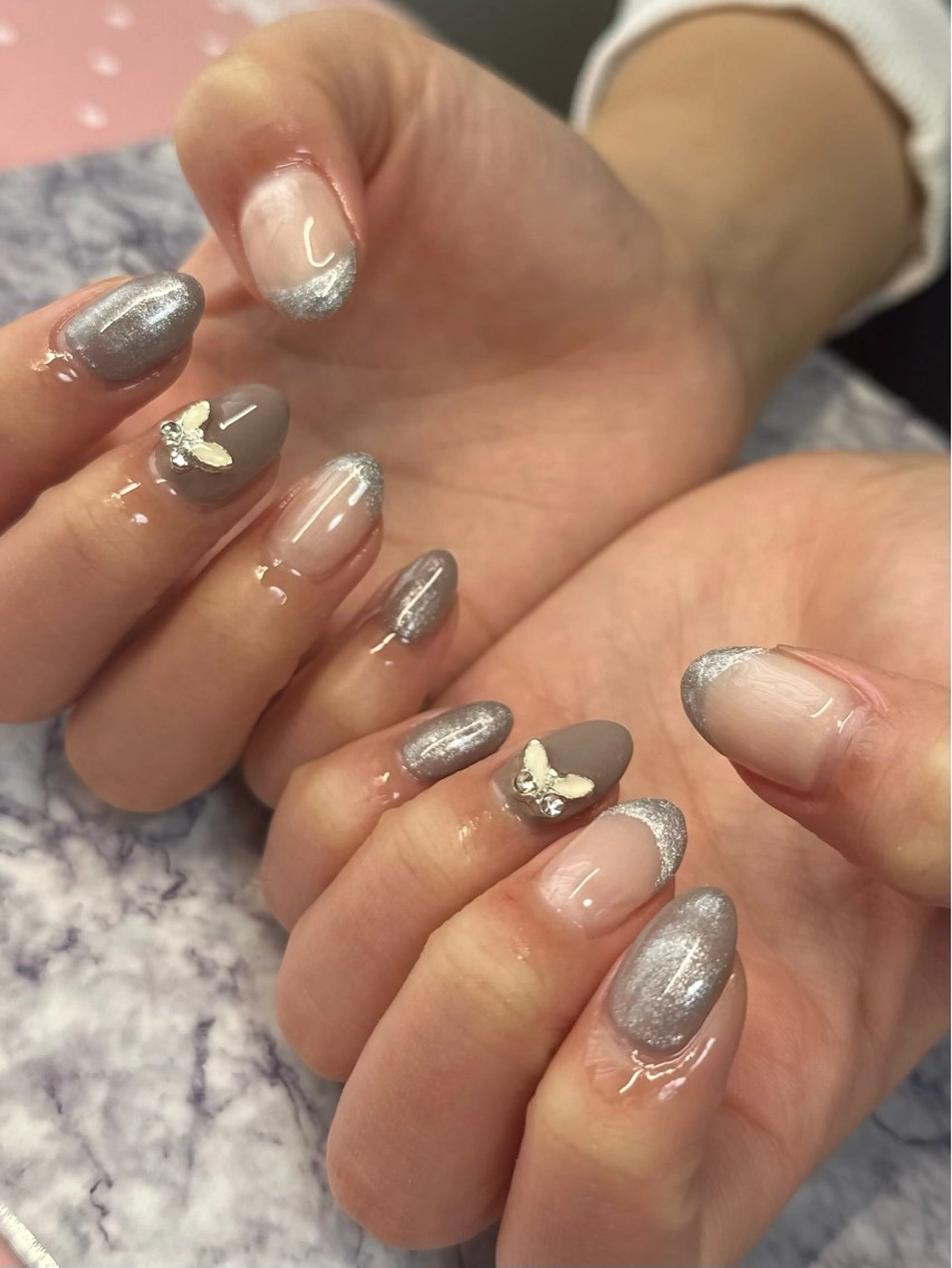 ネイル ハンドネイル Pretzels🥨 【プレッツェル】ミウのネイルデザイン