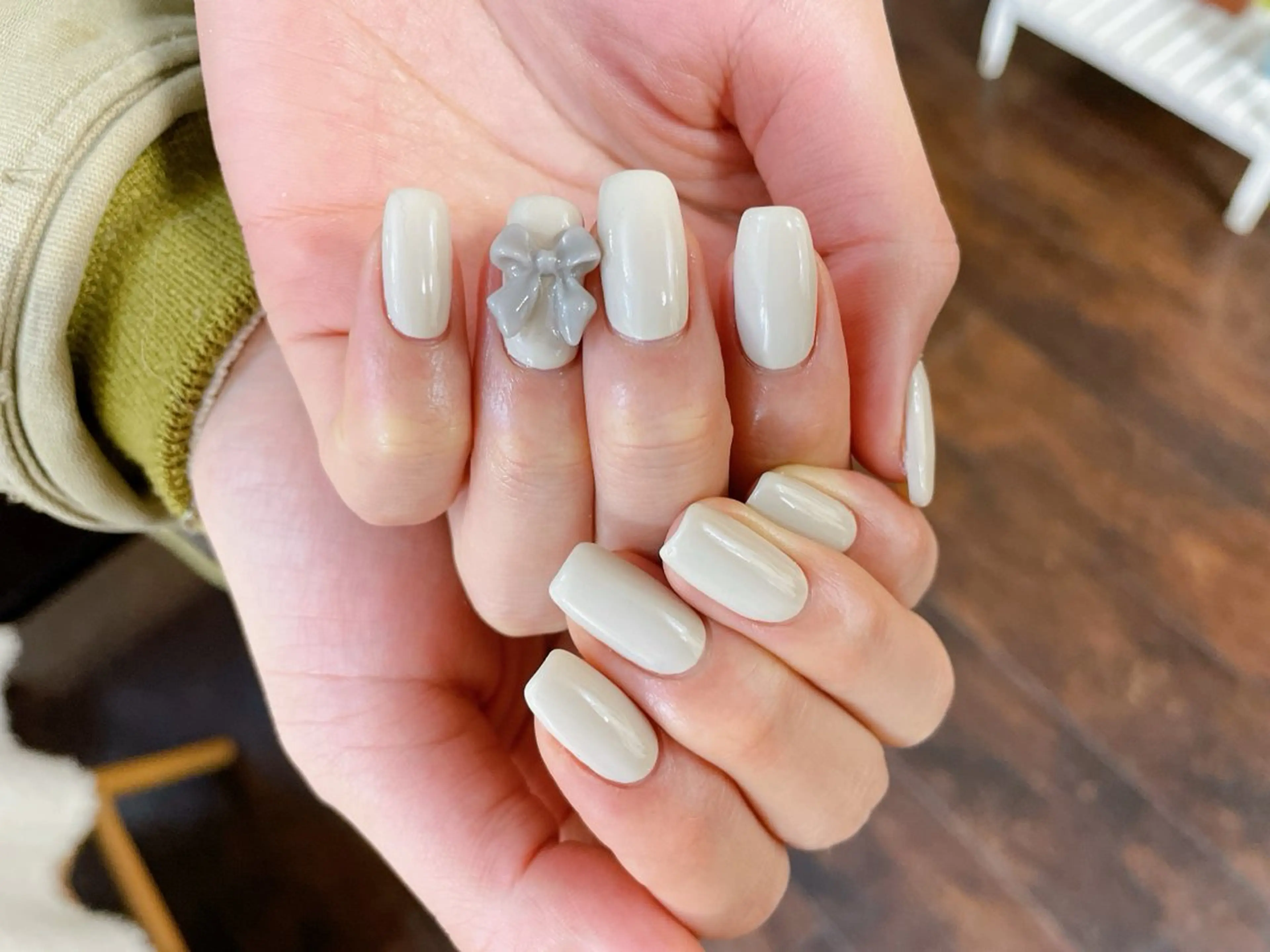 ネイル オーロラネイル フラワーネイル ジェルネイル ハート マグネットネイル nailroom OHANA🌴のネイルデザイン