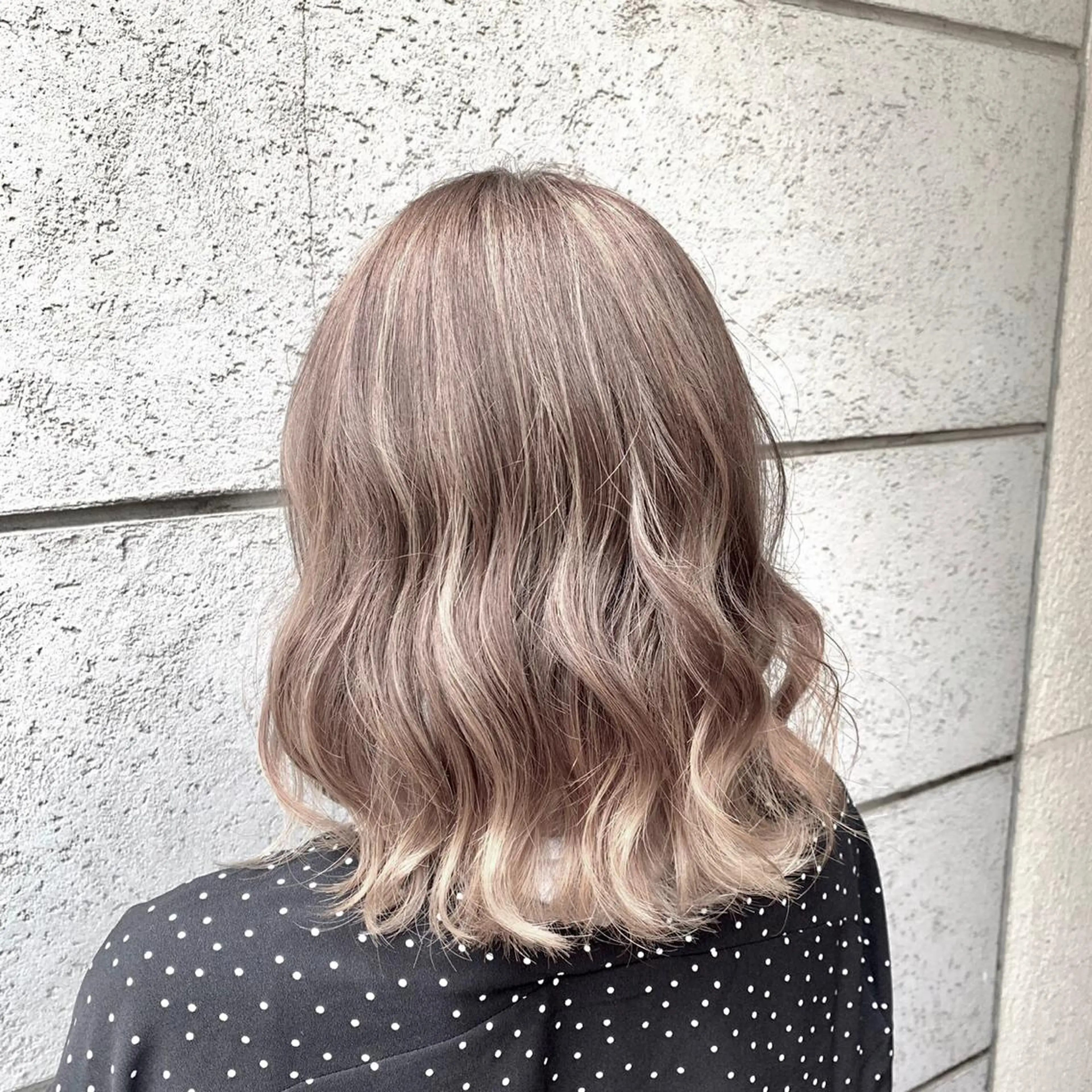 セミロング カラー バレイヤージュ グレージュ レイヤーカット ヘアカラー トリートメント 💓シールエクステ ルミエールのヘアスタイル