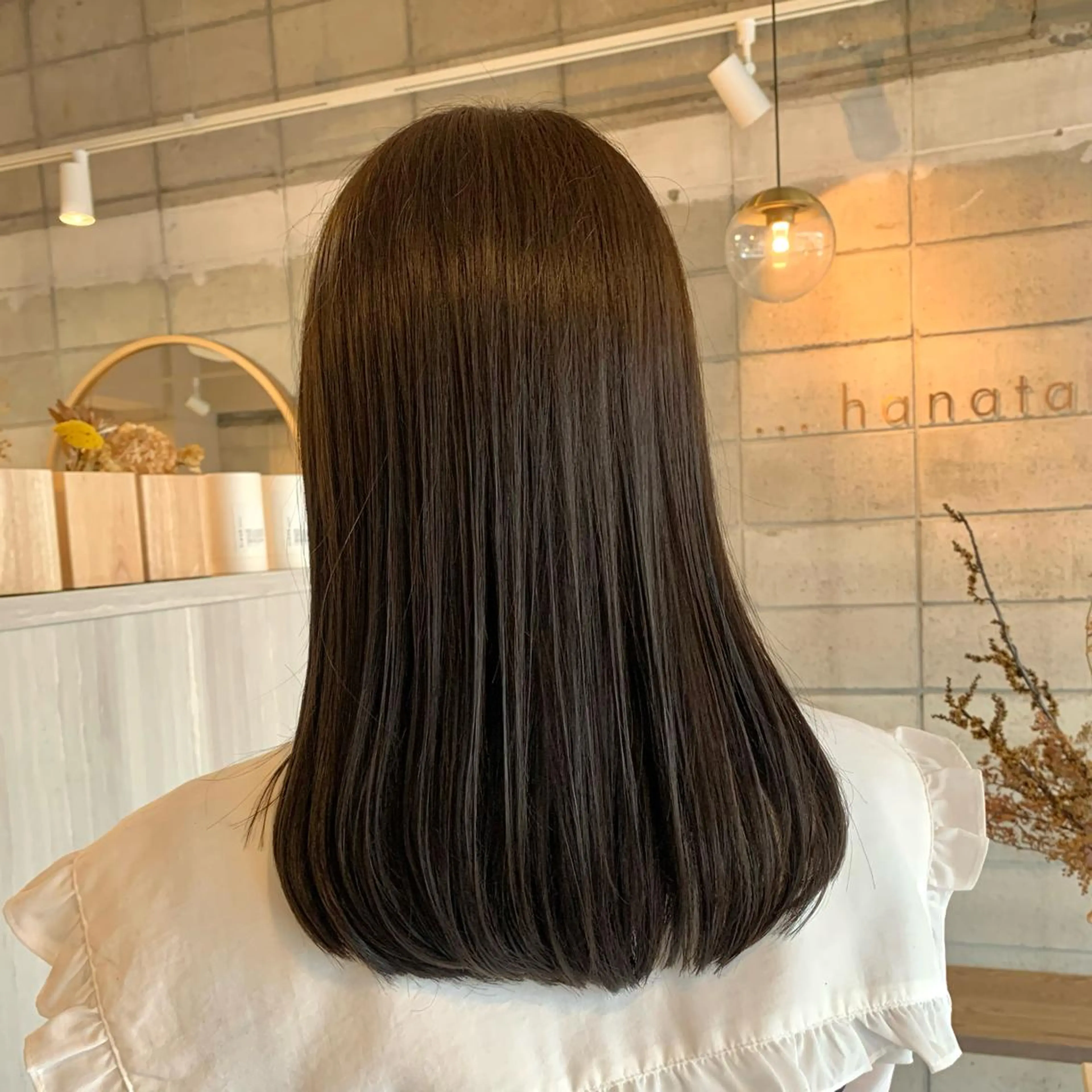ロング カラー 眞名子 瑞紀のヘアスタイル