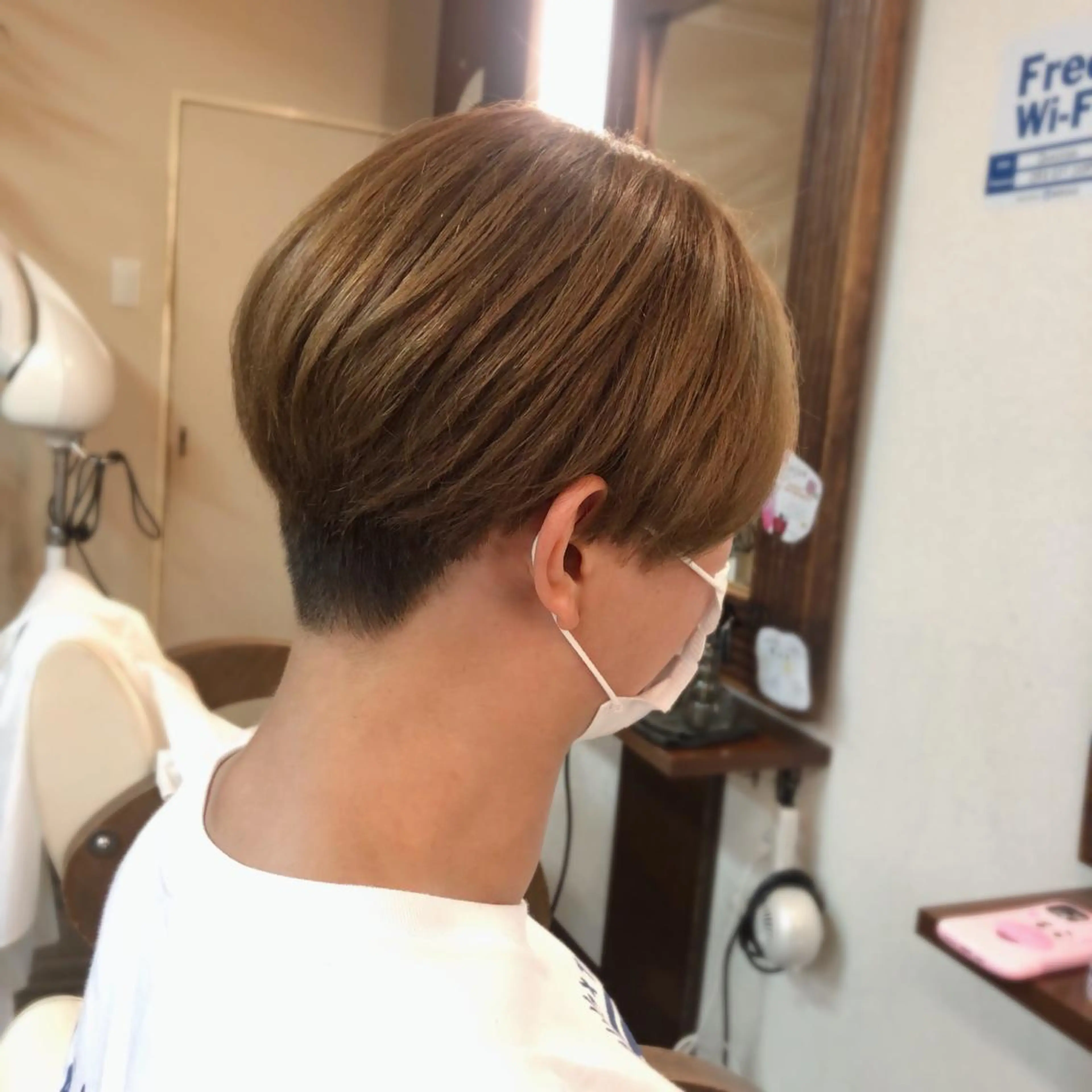 ショート メンズ 山崎 絵莉香のヘアスタイル