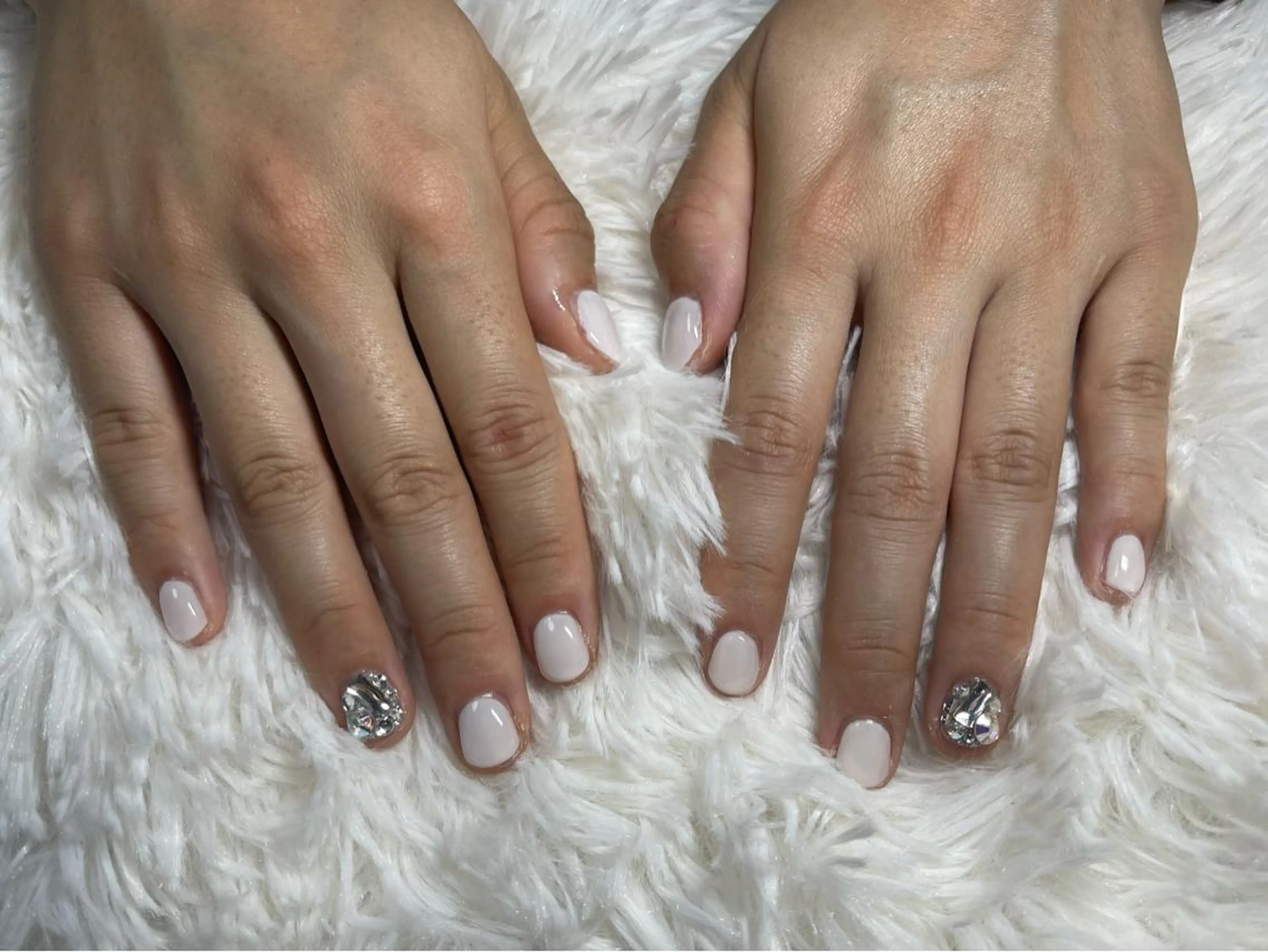 ネイル ハンドネイル R’s nailのエステ・リラクイメージ