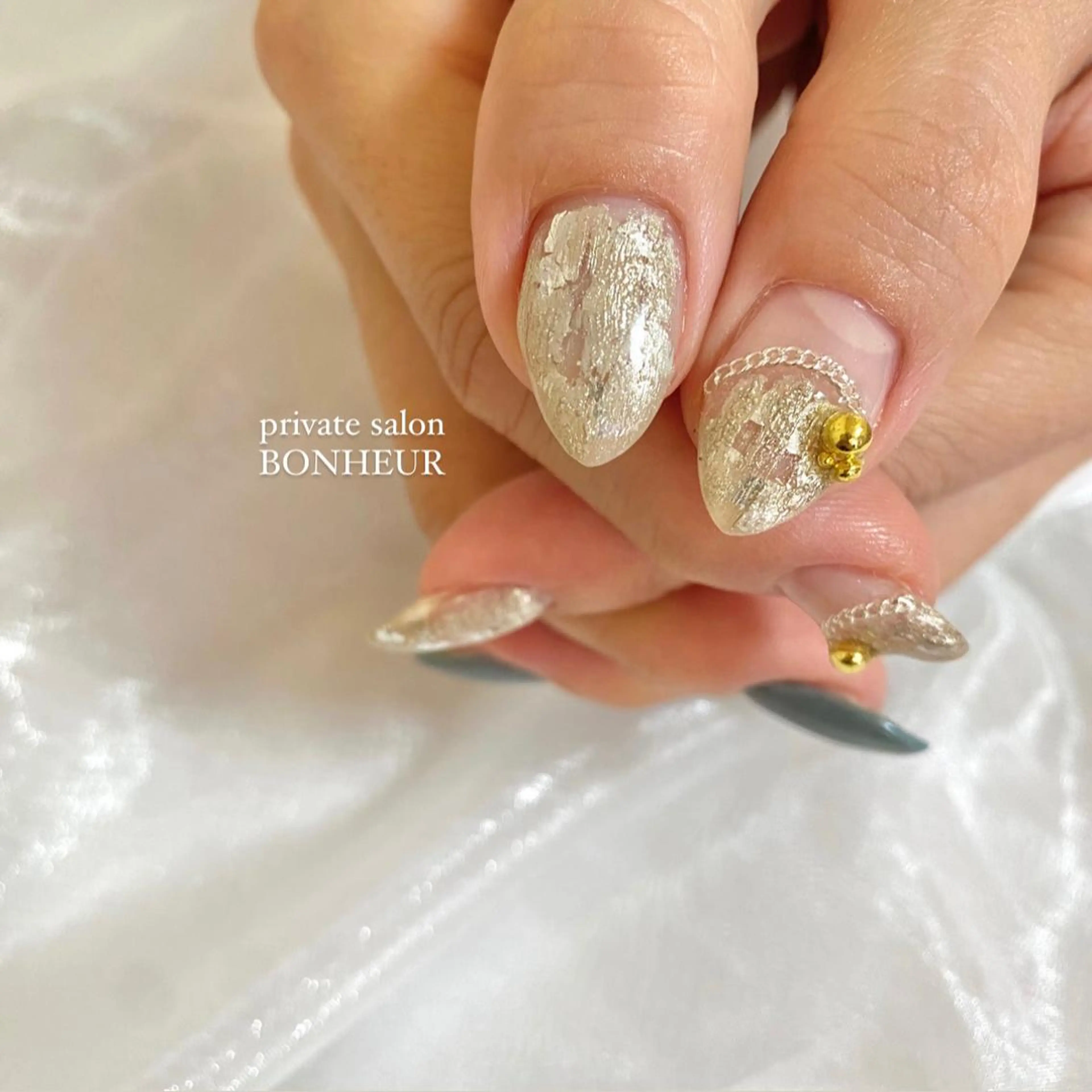 ネイル ハンドネイル BONHEUR Annaのネイルデザイン