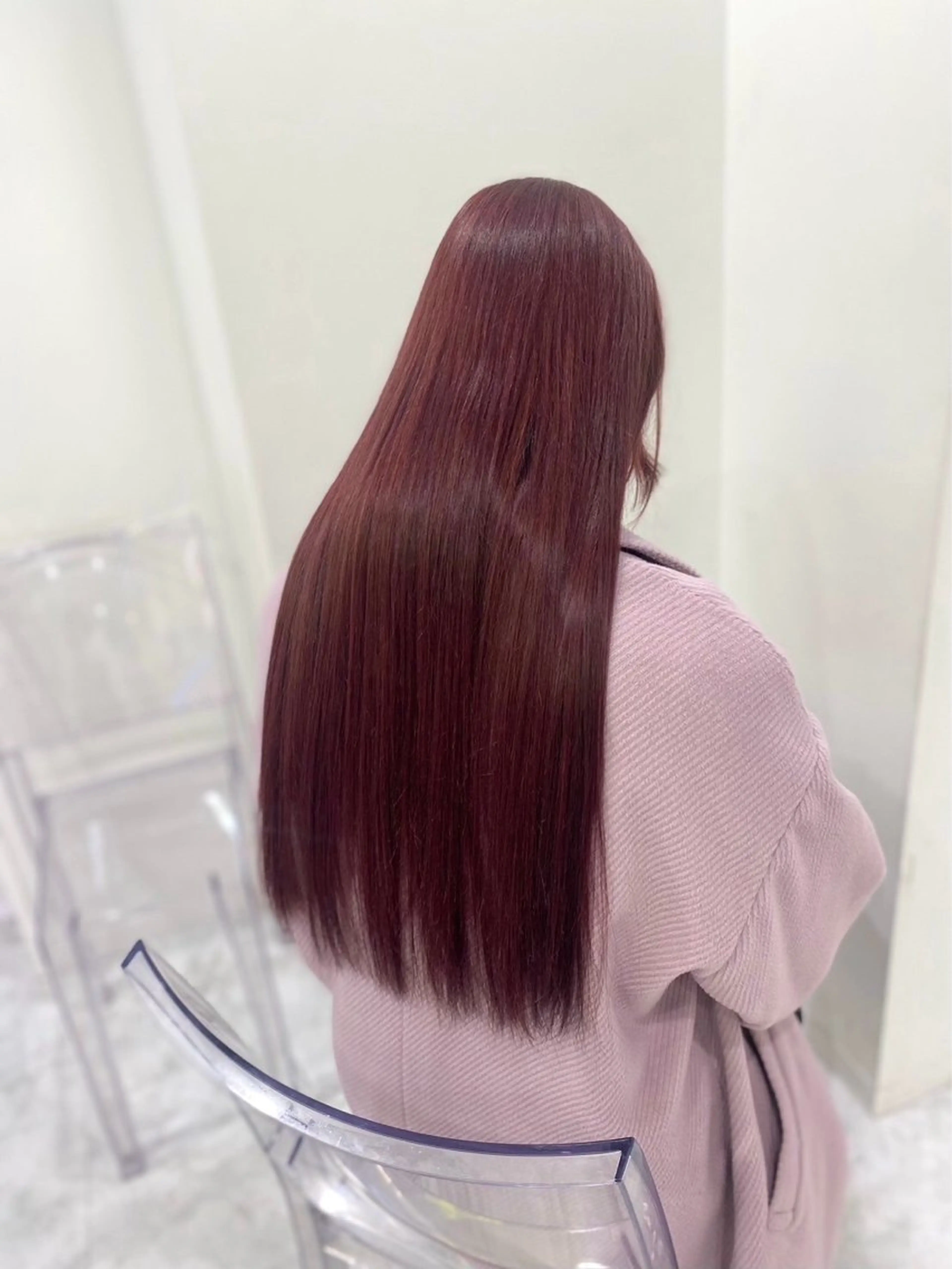 【🥀期間限定🥀】韓国トレンドのレイヤーカット➕さら艶ストレートを叶える縮毛矯正➕オリジナルトリートメント🤍の写真