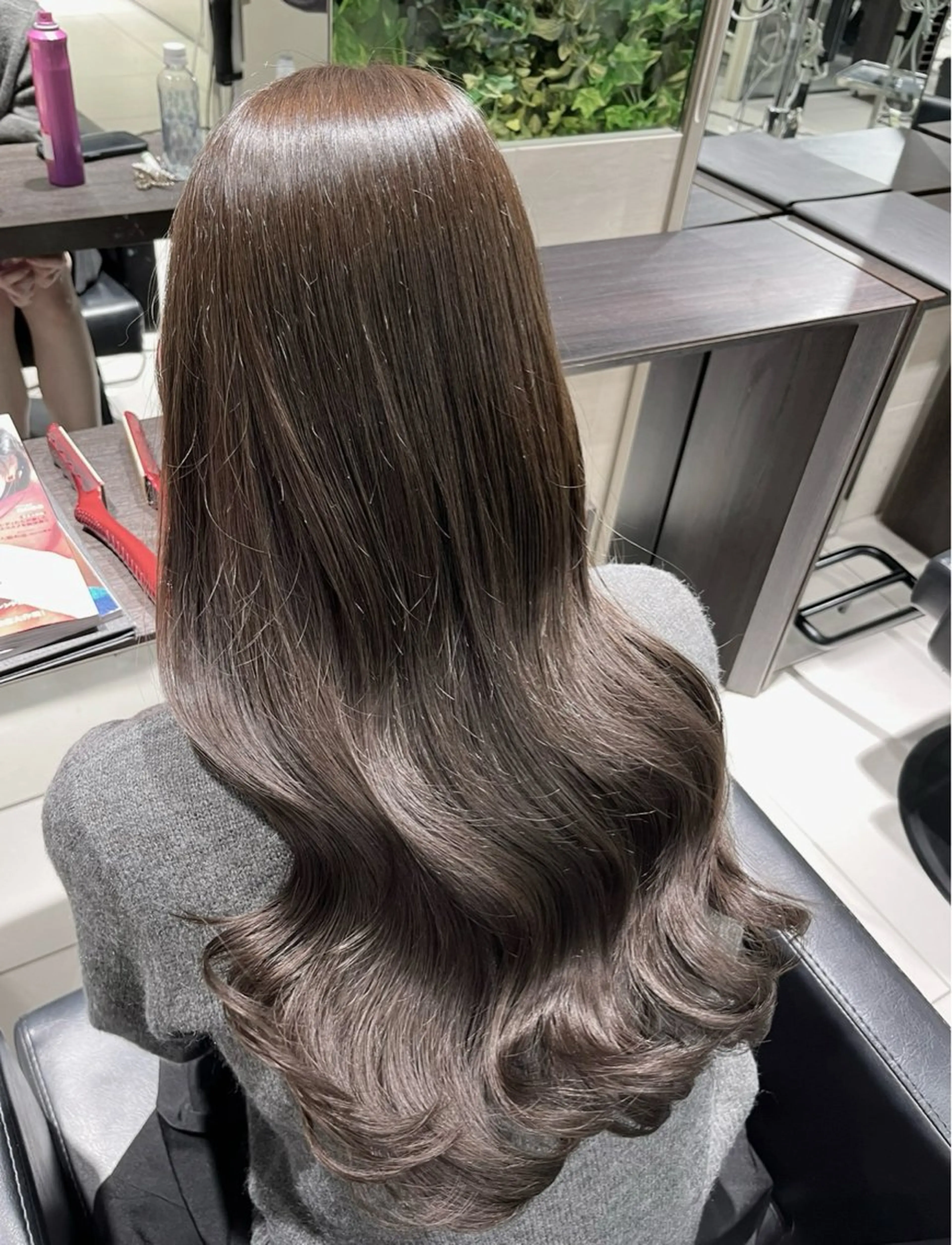 【4月限定💖】圧倒的人気No.1❣️迷ったらコレ🎀ワンカラー🧡＋うる艶髪質改善プラチナトリートメント🫧の写真