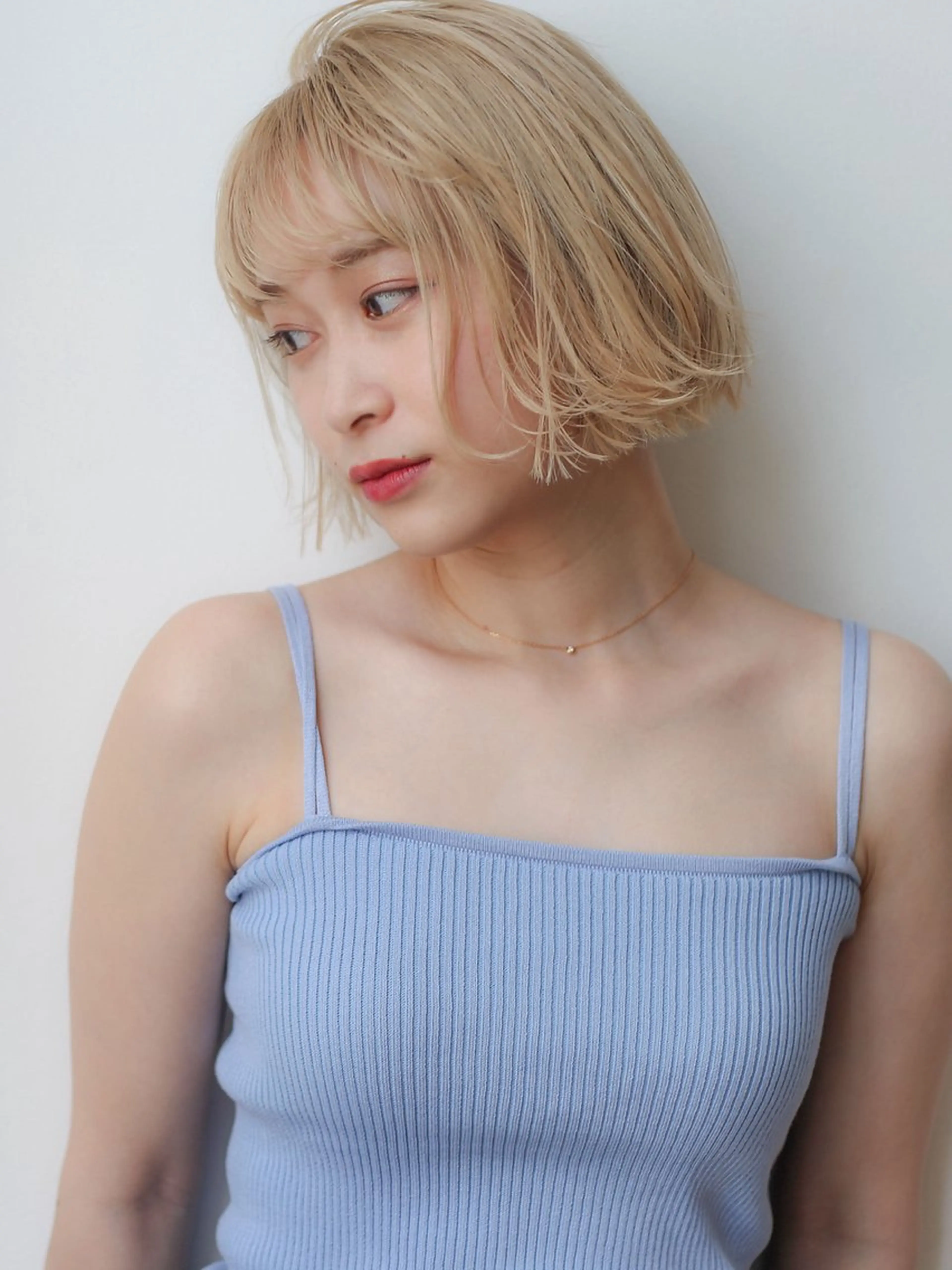 ショート カラー パーマ ヘアアレンジ ハイトーンカラー ボブ カット ヘアカラー トリートメント VIVIE【ヴィヴィ】所属・髪質改善/韓国風 レイヤー/田村祐樹のヘアスタイル