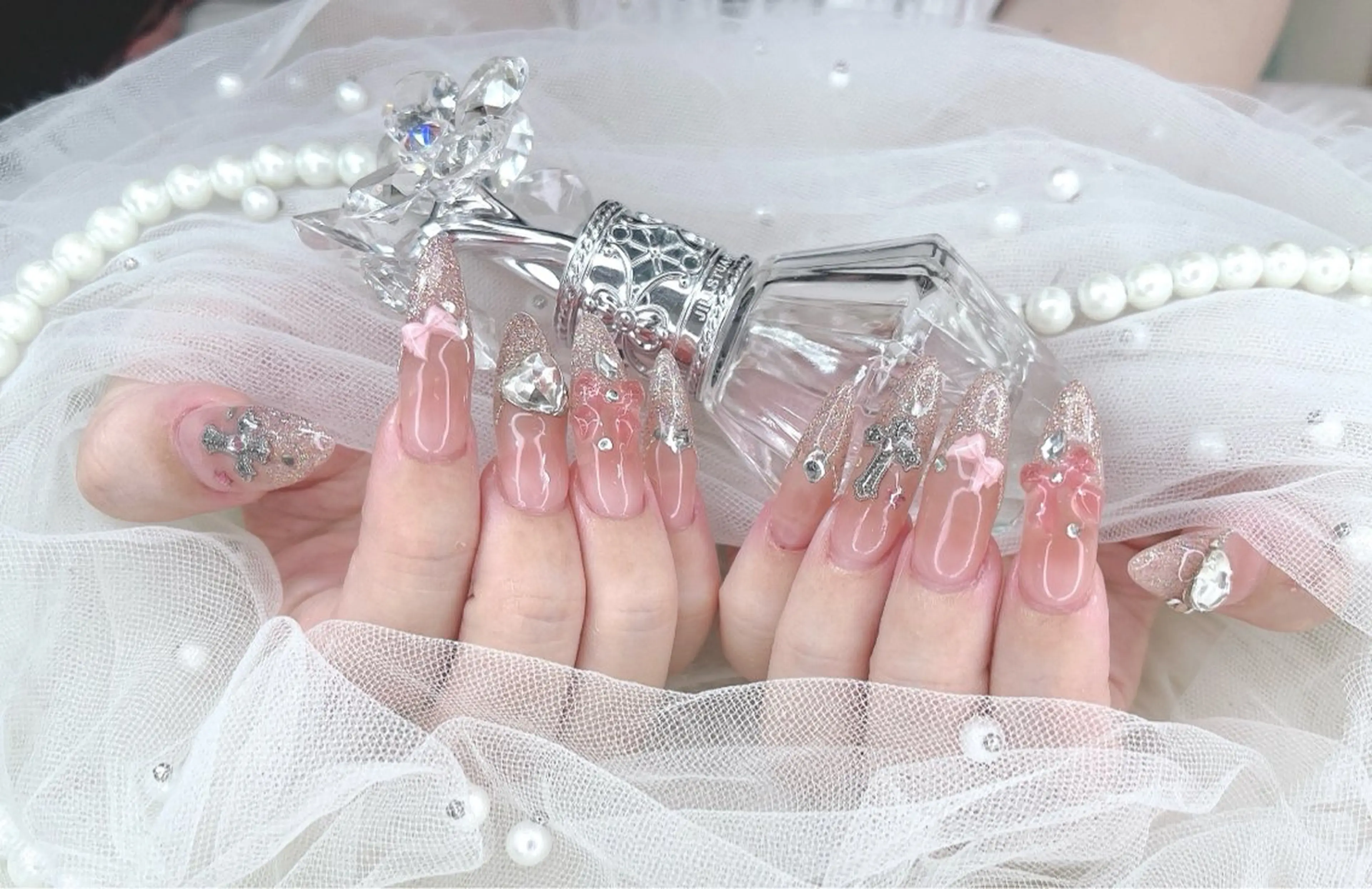 ネイル ハヤシ ミカのネイルデザイン