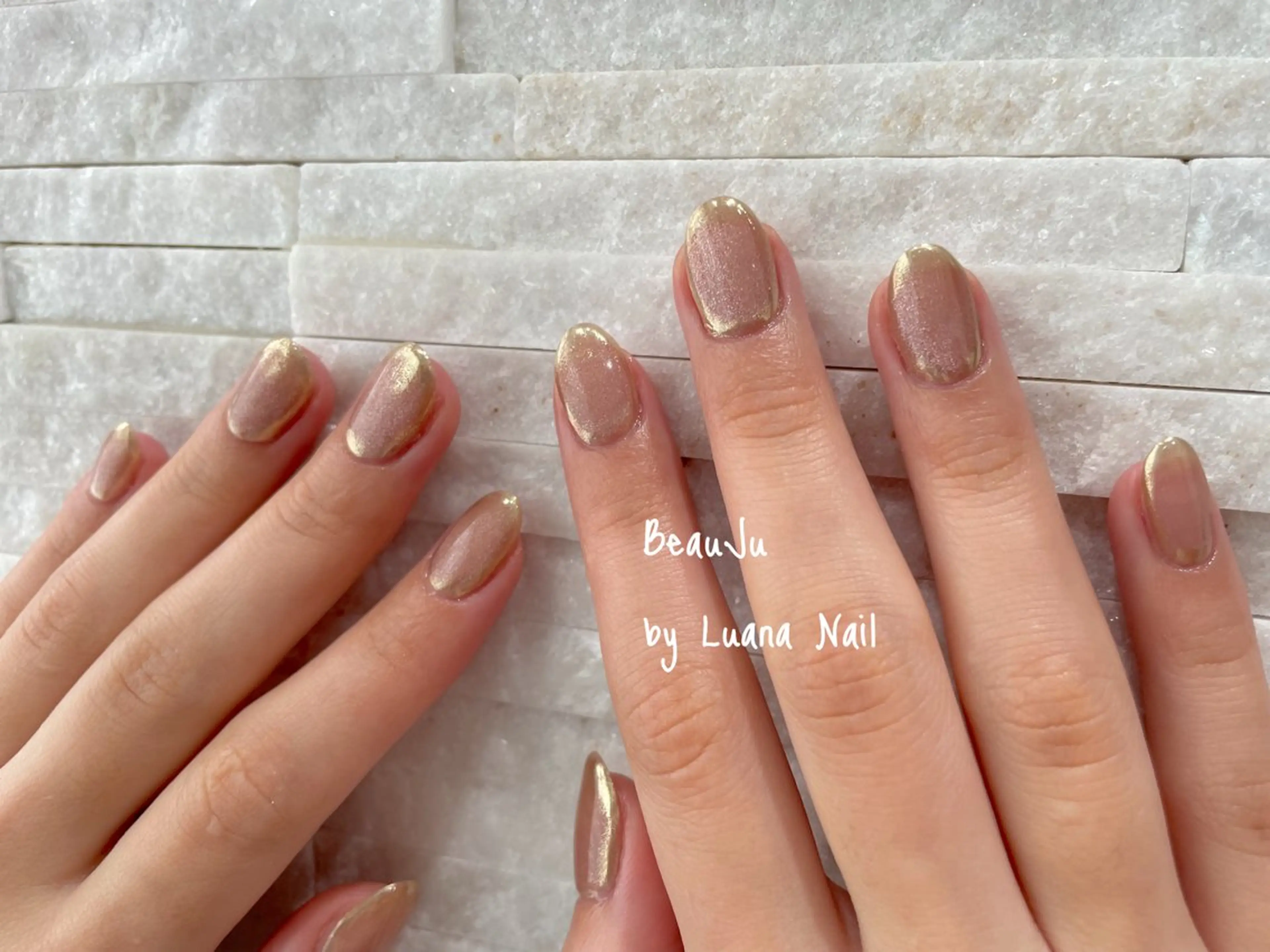 ネイル ミラーネイル ハンドネイル BeauJu by Luana Nailのネイルデザイン