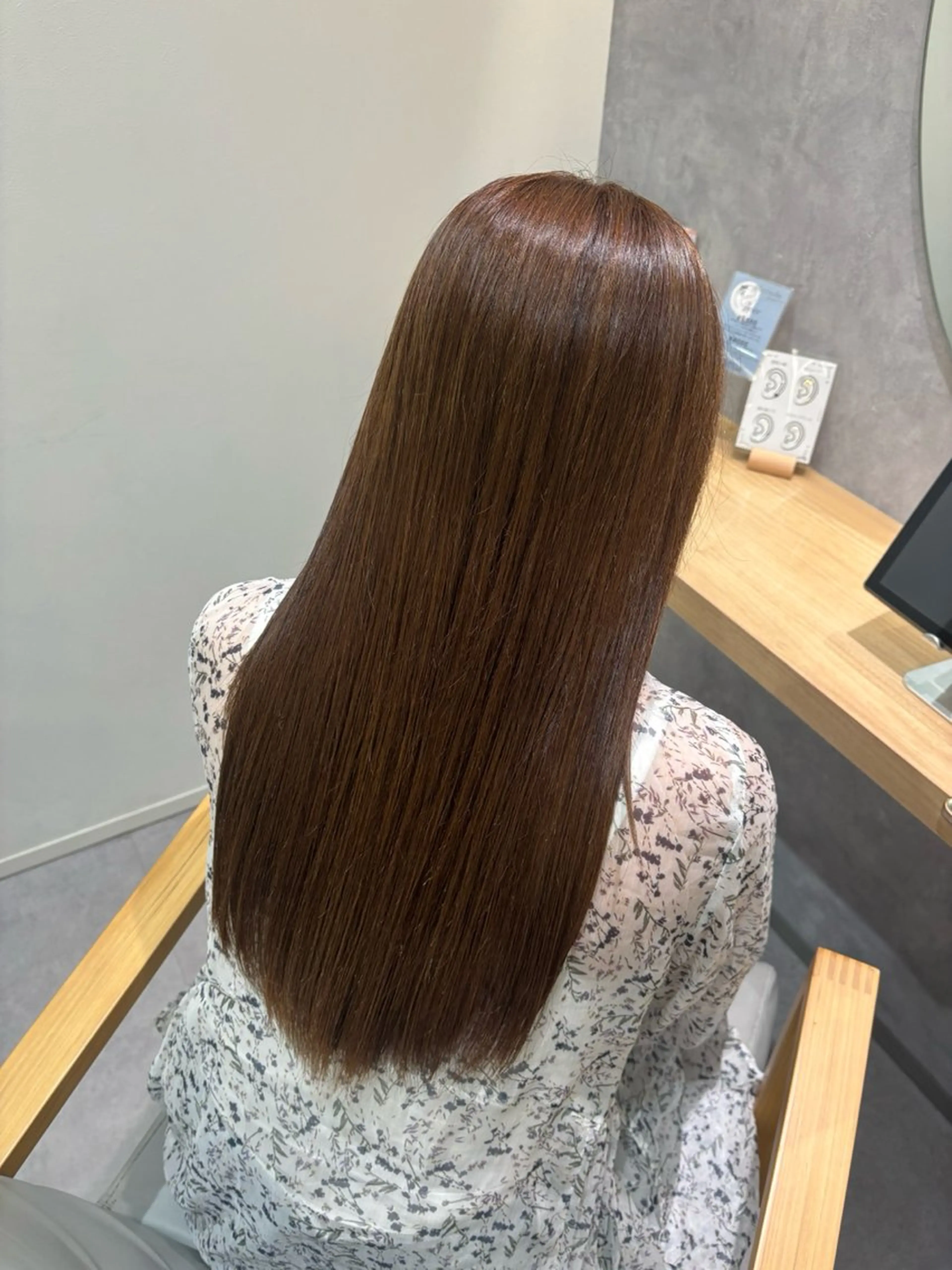 ロング カラー ヘアカラー BLEACH YURINAのヘアスタイル