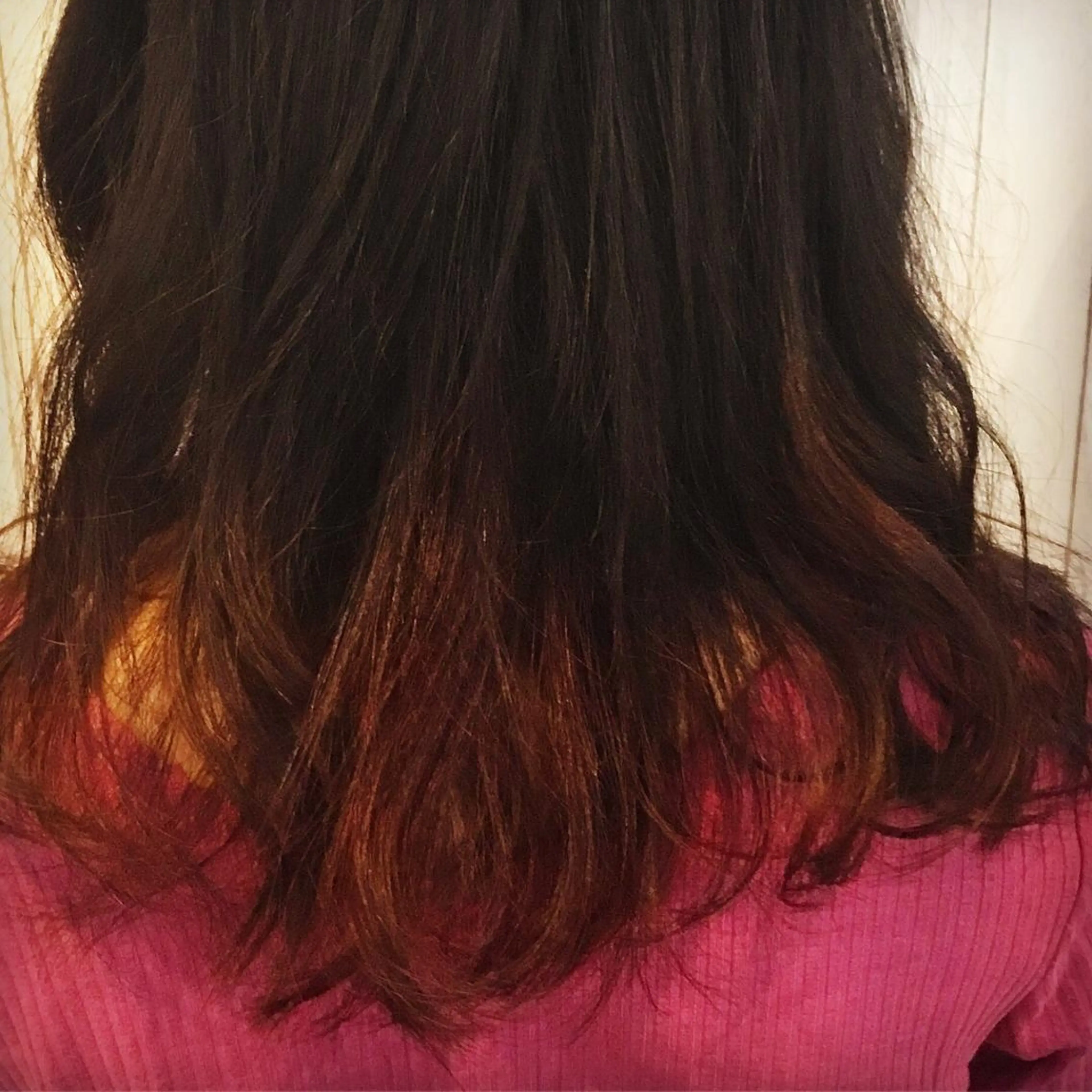 セミロング カラー embrace エンブレイスのヘアスタイル