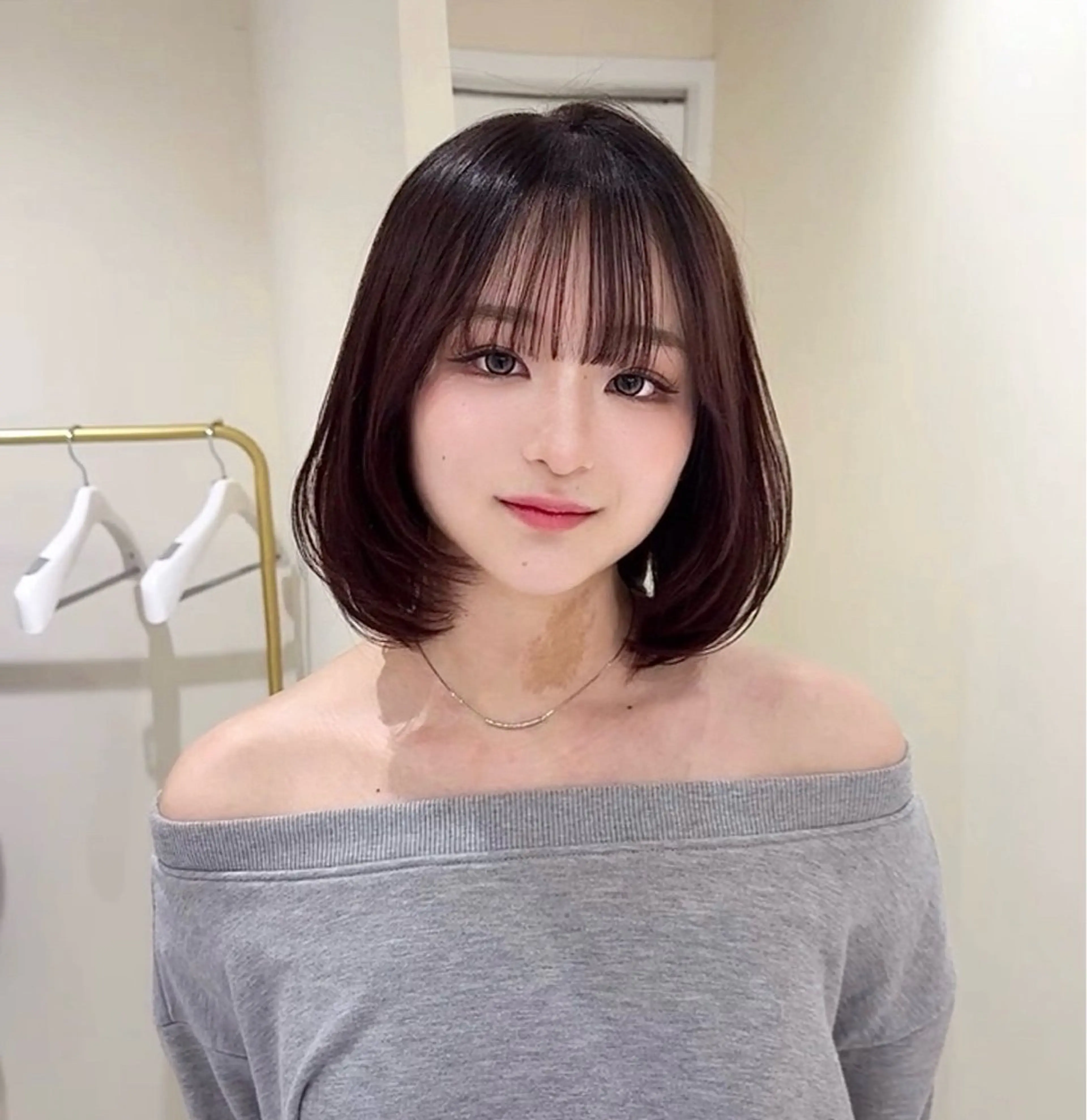 ミディアム ワンホン×髪質改善 つのーか🩶‪🫧のヘアスタイル