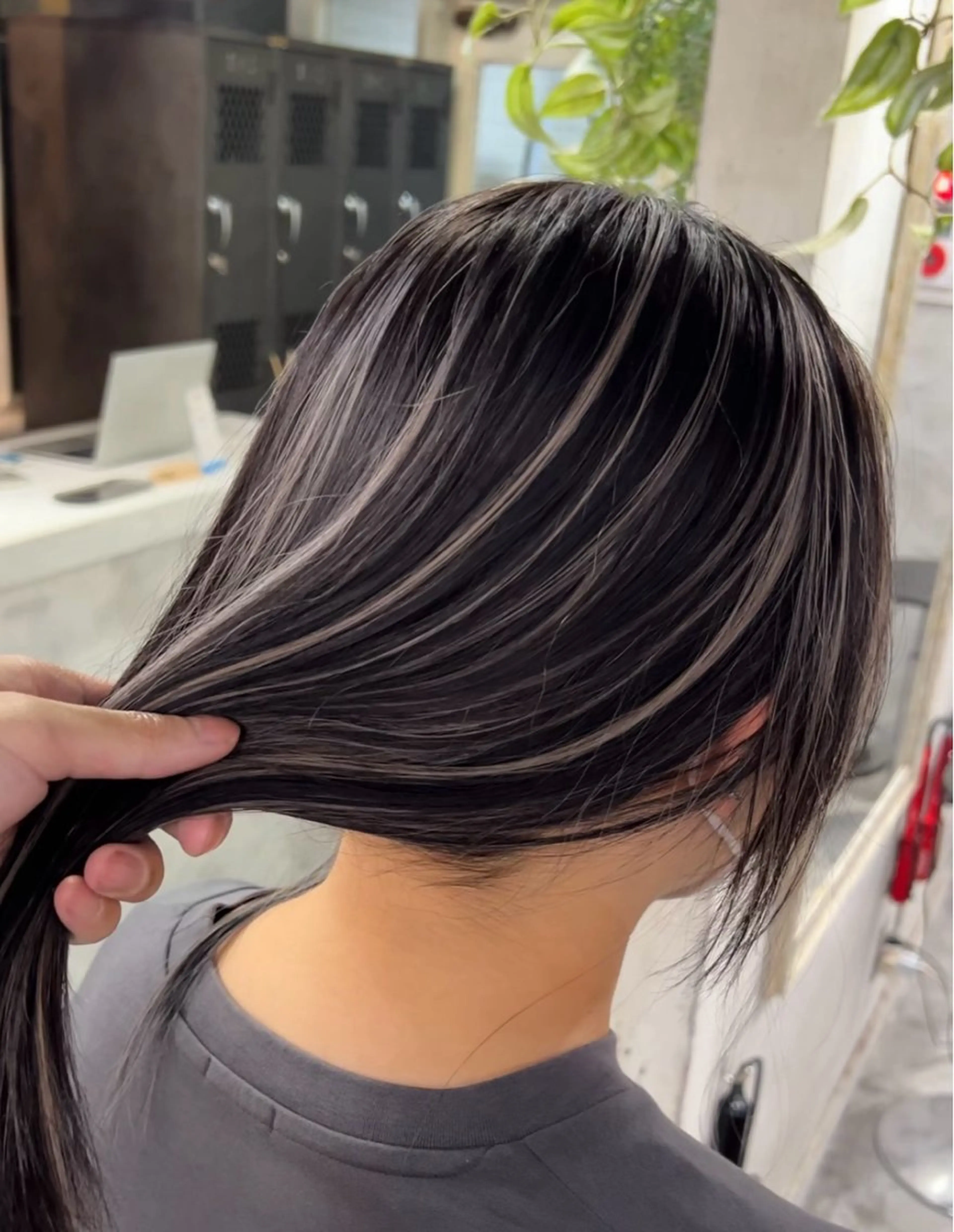 ミディアム カラー ハイライトカラー ハイライト 【大人海外ヘア】✨️ 横山晃基のヘアスタイル