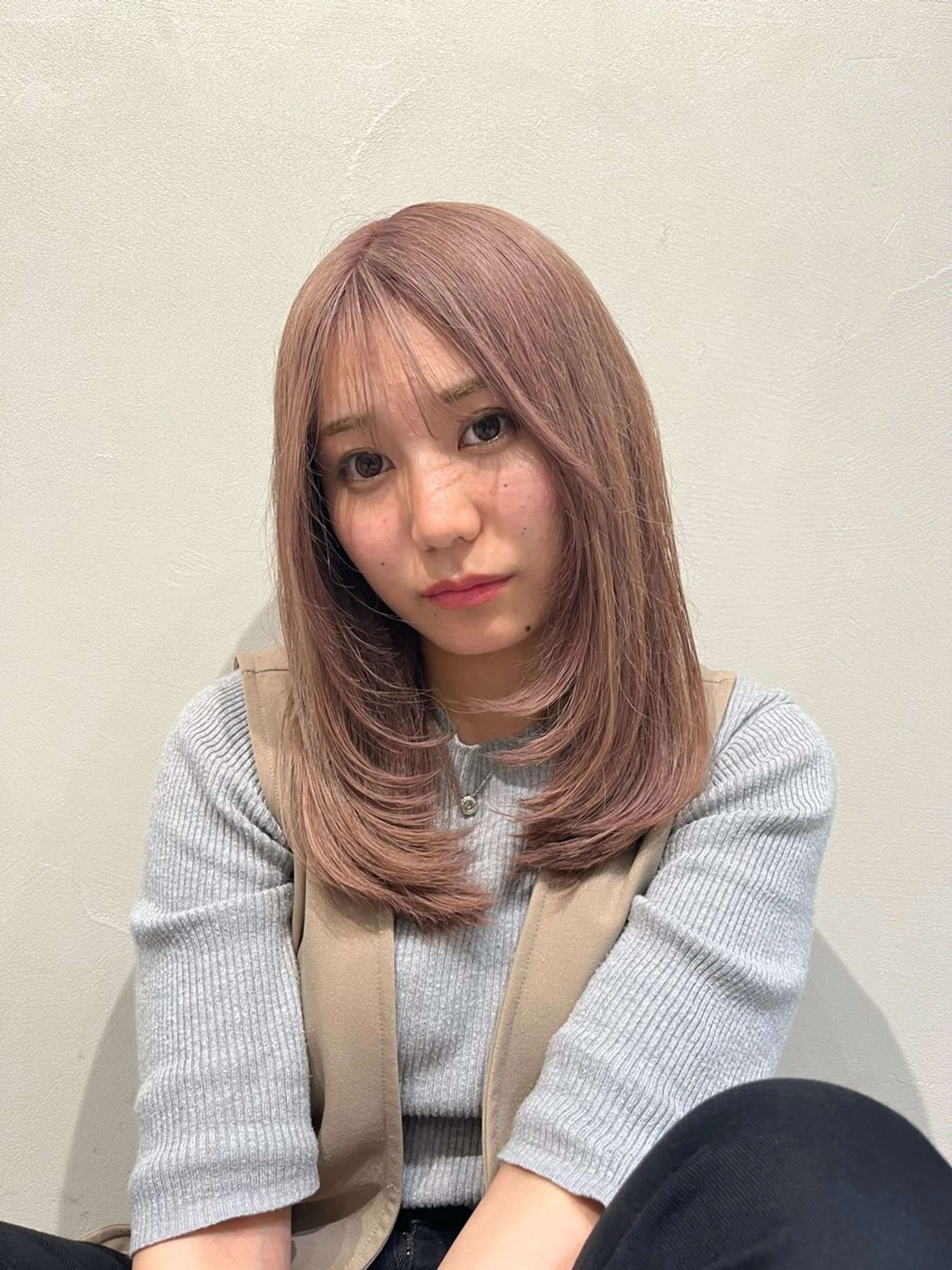 セミロング カラー カット ヘアカラー トリートメント 💫レイヤーカット✨ 透明感カラー工藤雄大のヘアスタイル