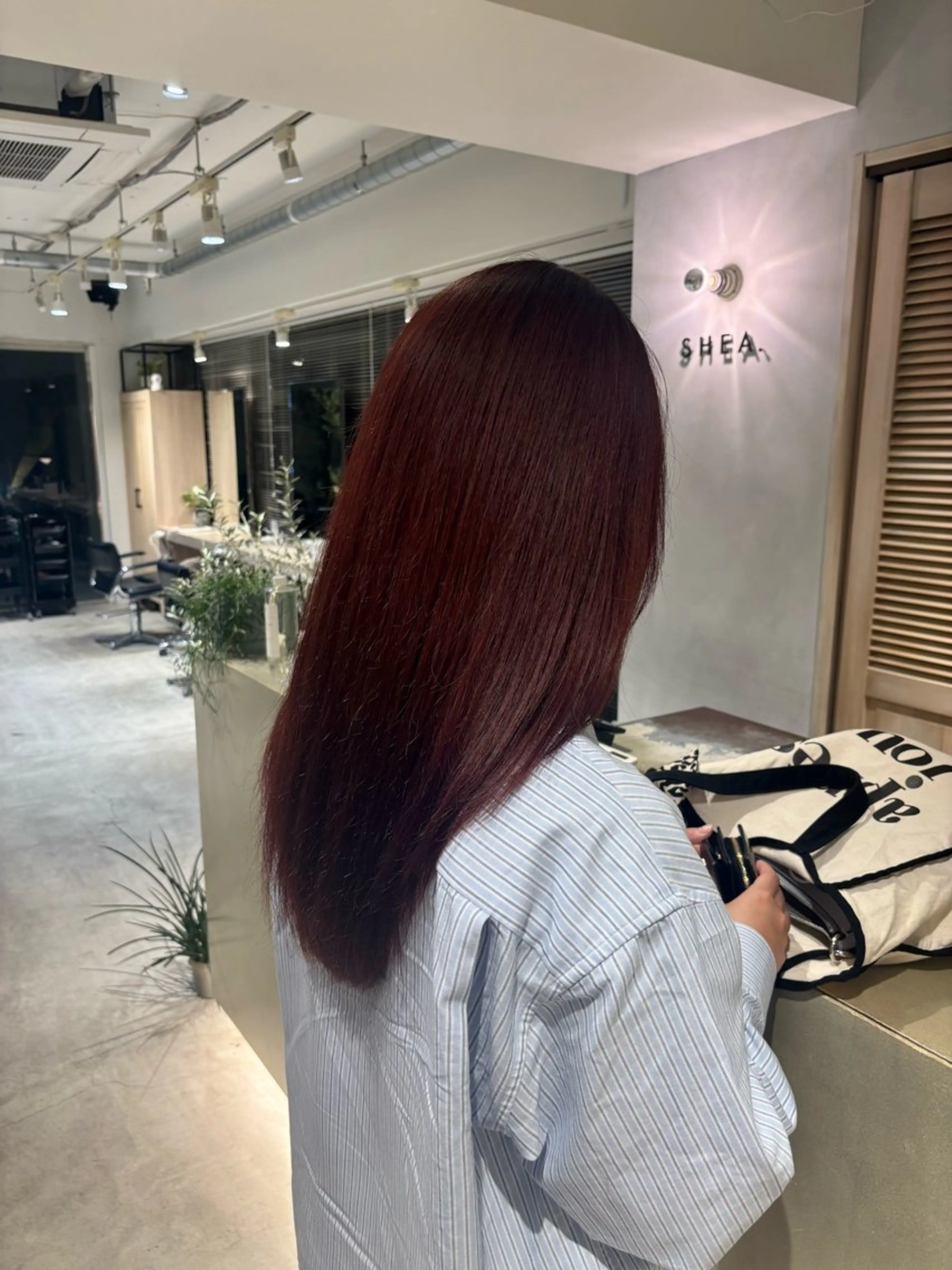 ロング カラー 真壁 凜々子のヘアスタイル