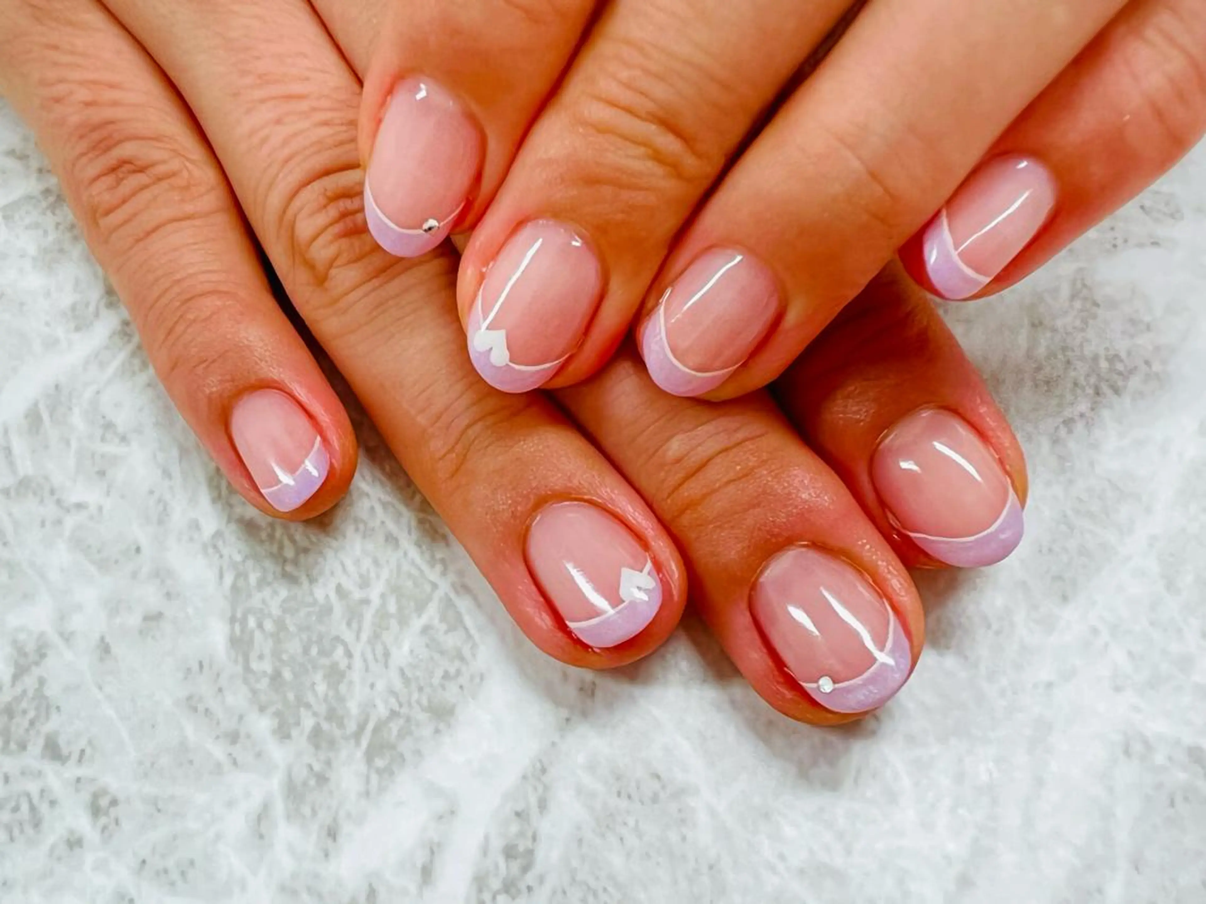 【ハンド】フレンチ/斜めフレンチ/逆フレンチの写真