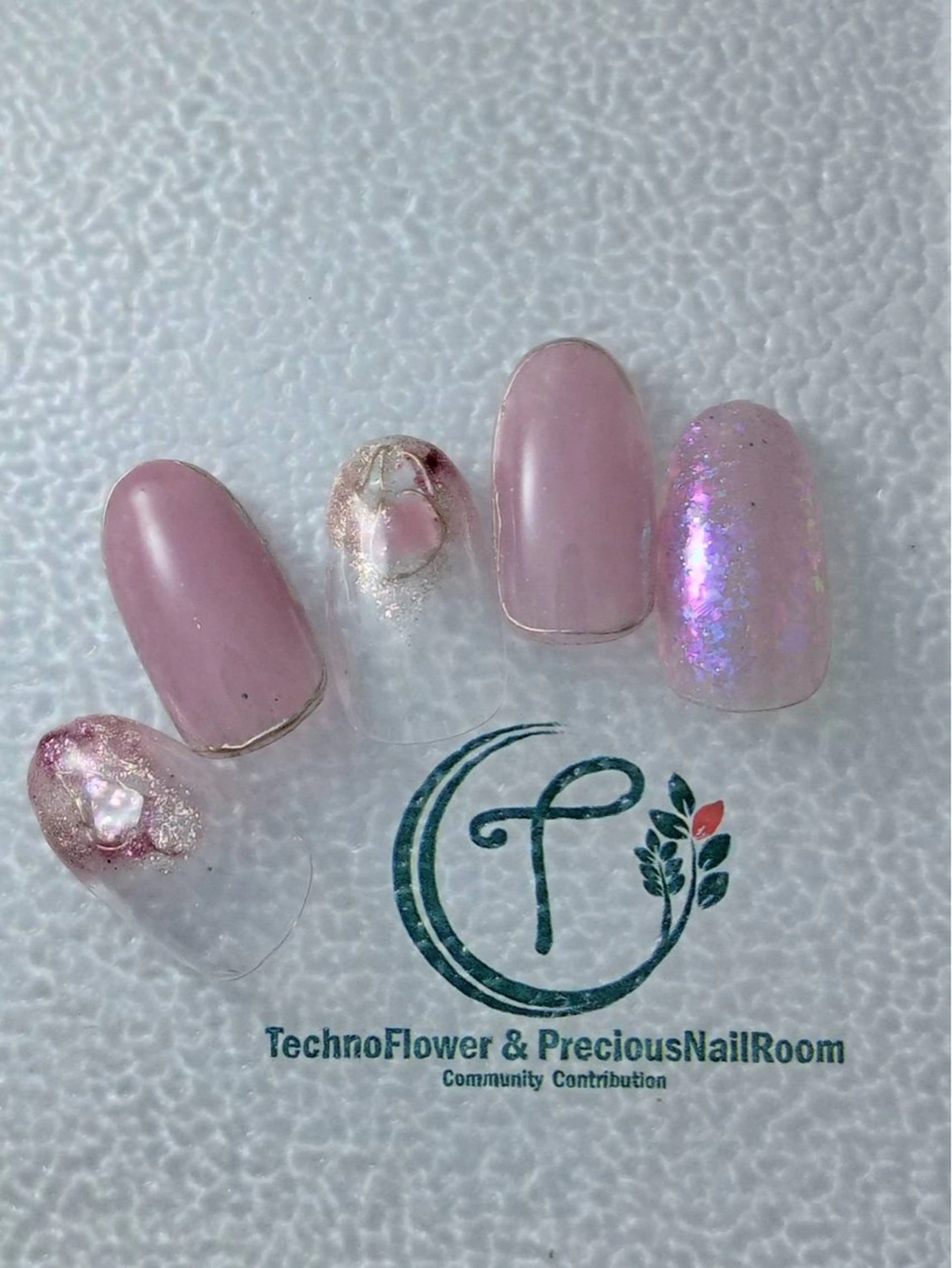 ネイル フラワーネイル precious nail  roomのネイルデザイン