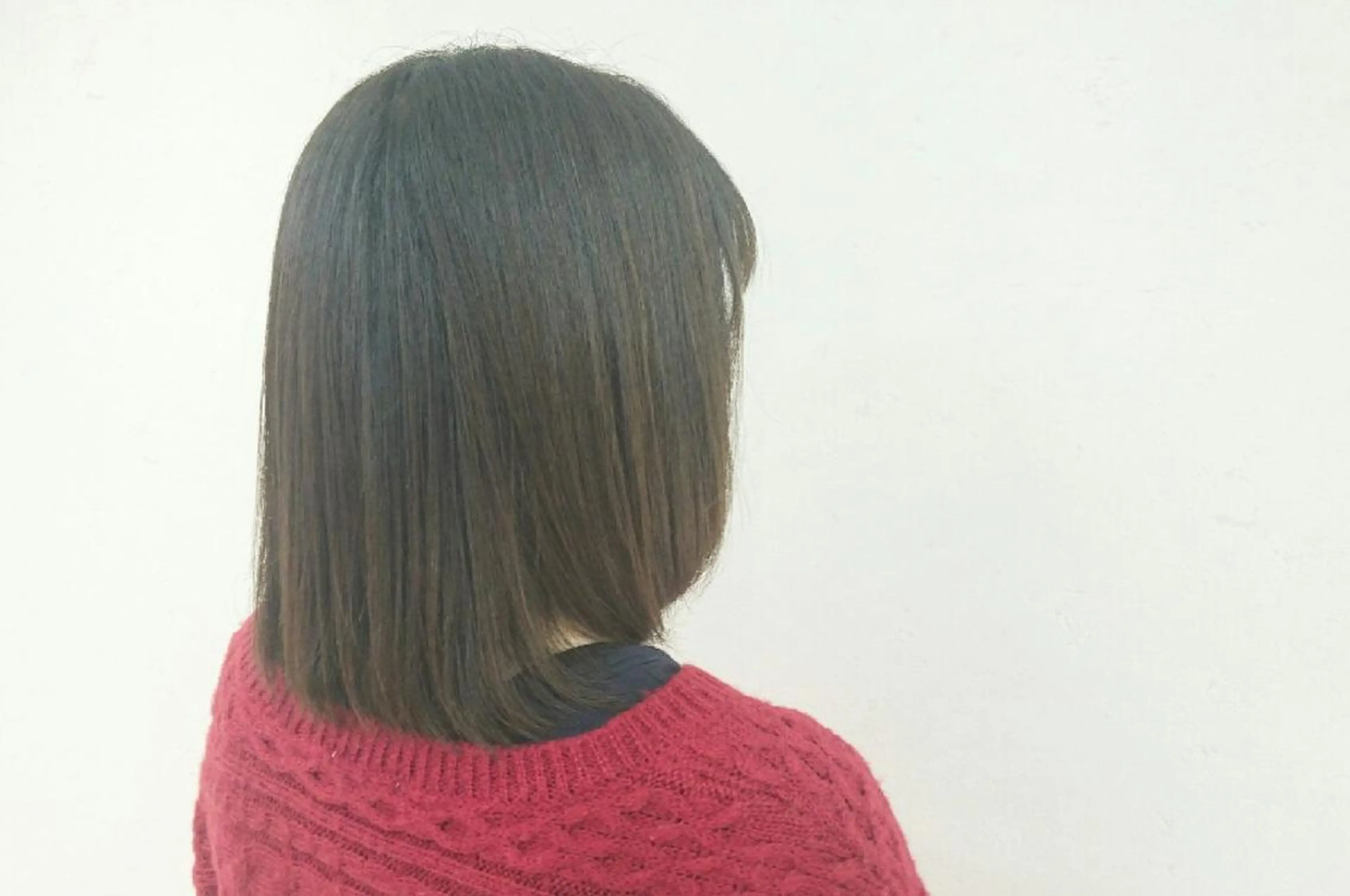 ショート ボブ 透明感ハイライト◎ 伊藤夏海のヘアスタイル