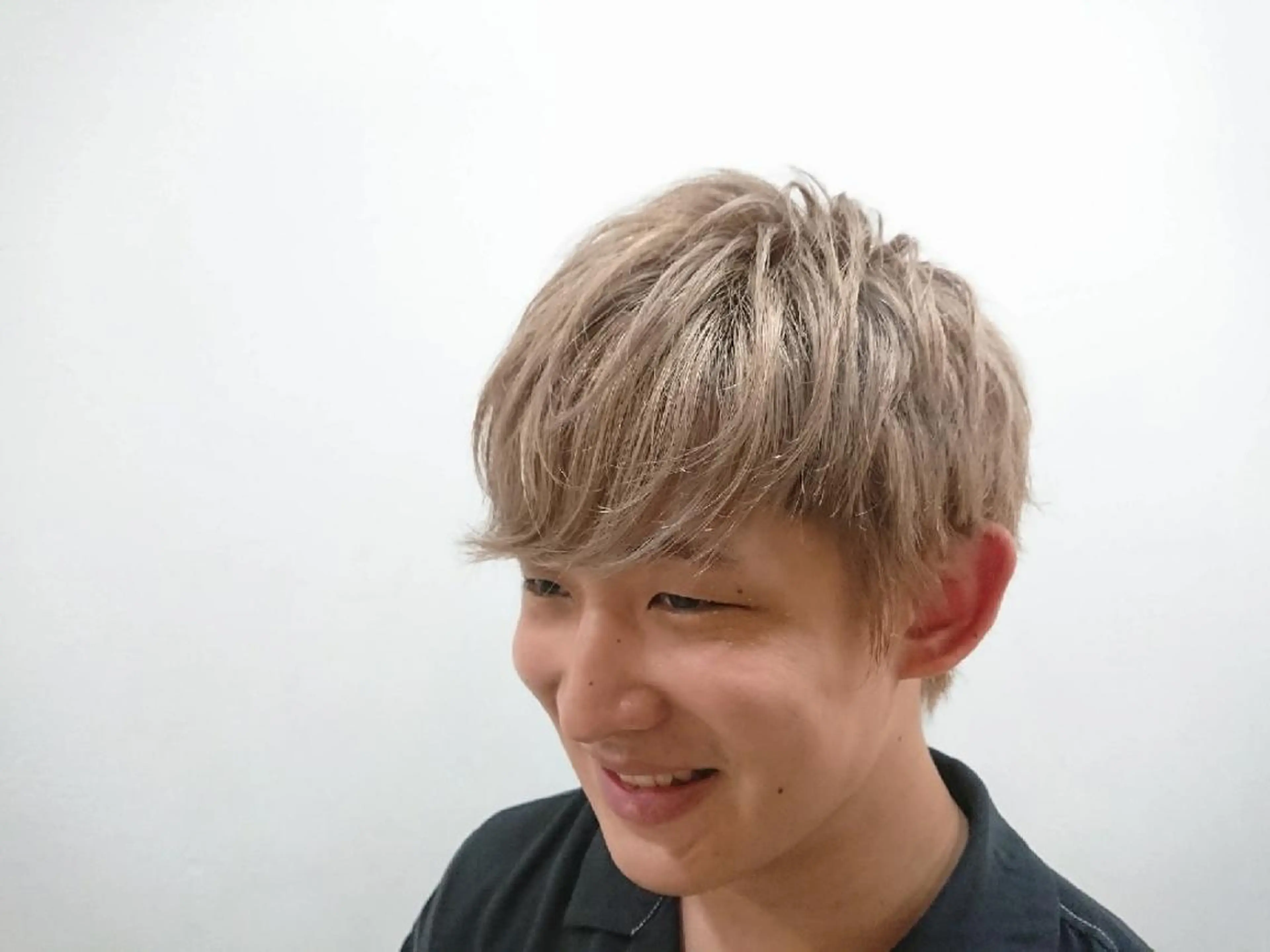 メンズ カラー ベージュカラー 栗田 大輝のヘアスタイル