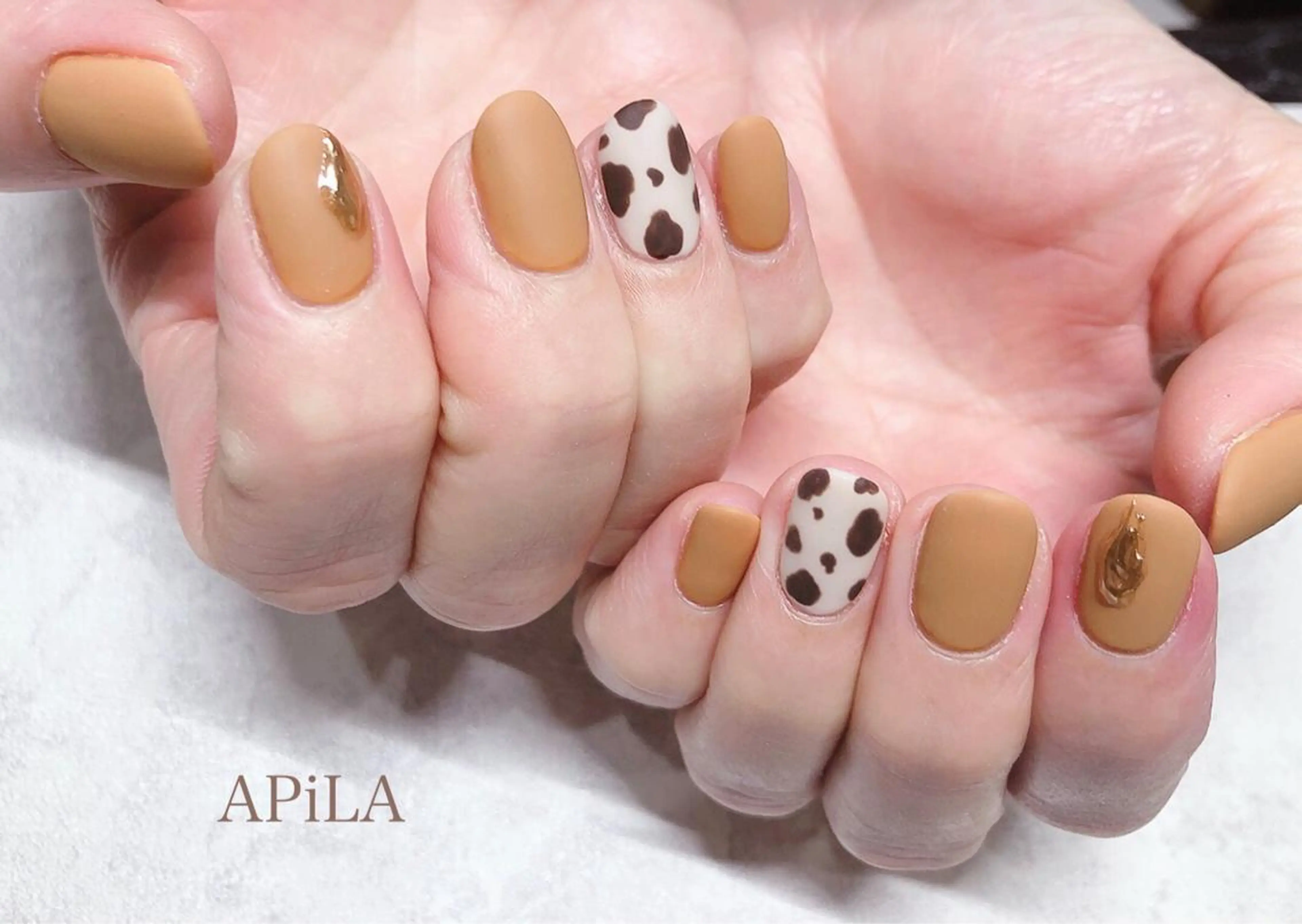 ネイル ハンドネイル APiLA 甲斐田のネイルデザイン