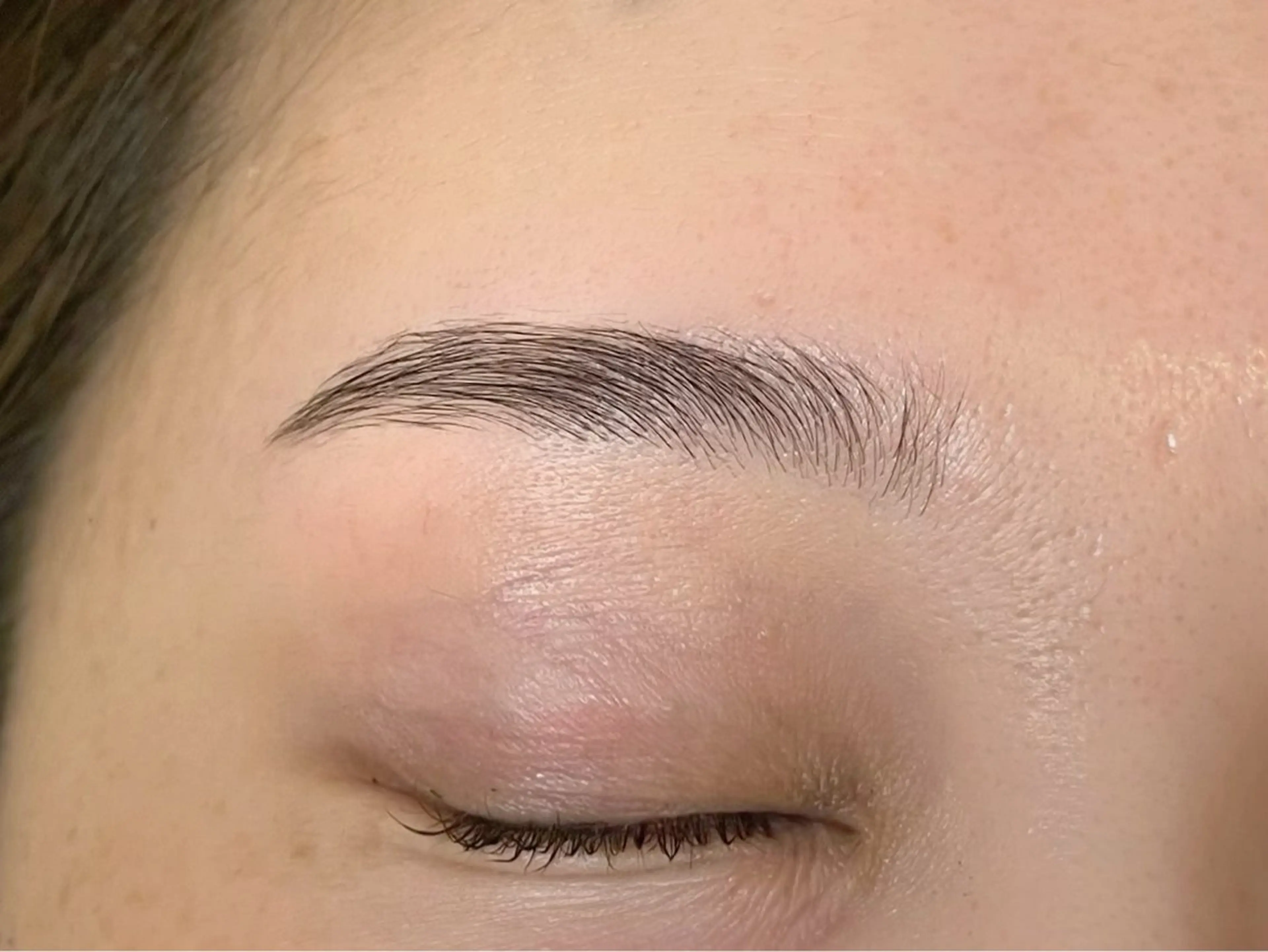 アイブロウ ハリウッドブロウリフト Salon EFのマツエク・マツパデザイン