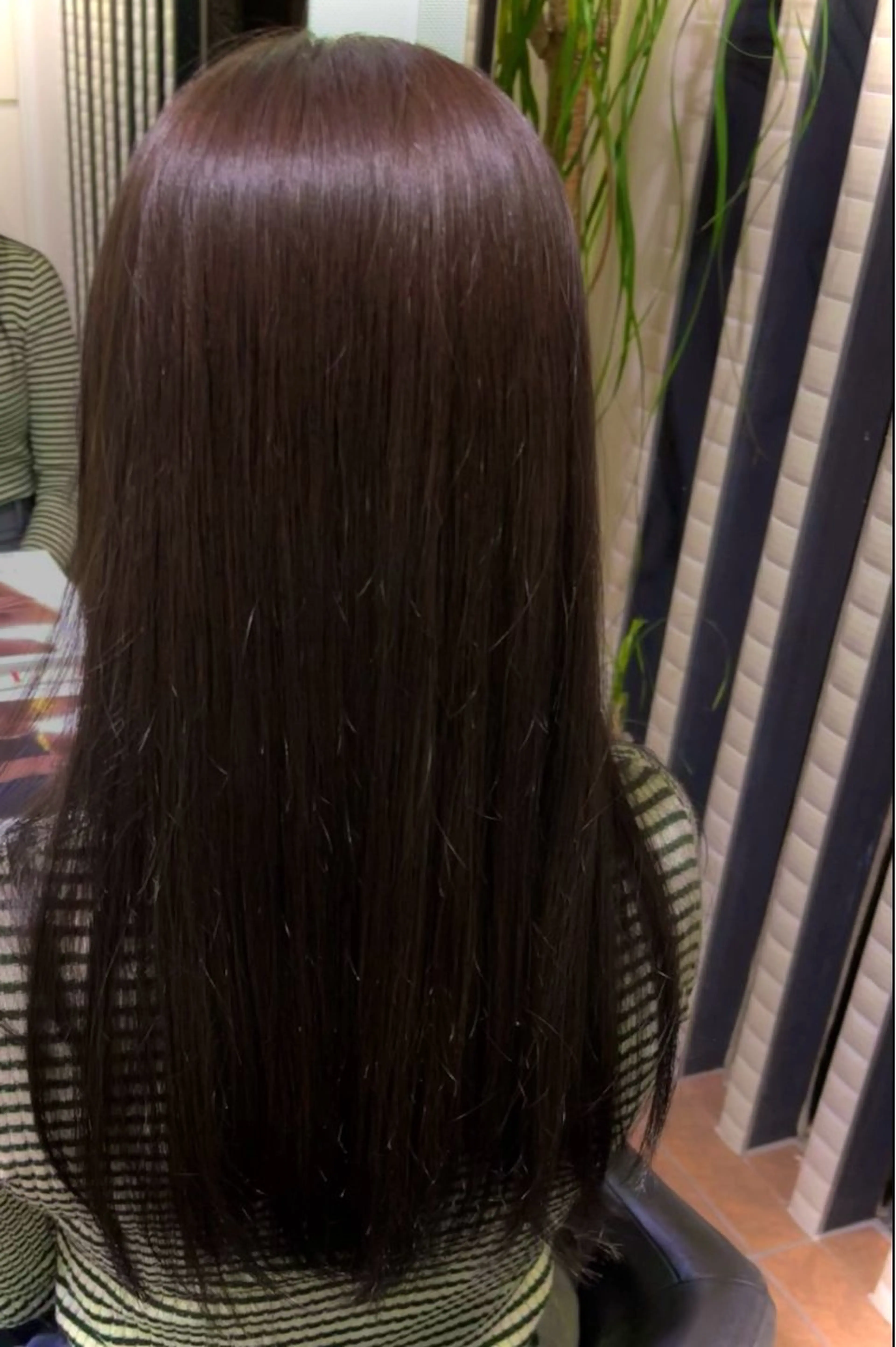 ロング カラー 透明感カラー 山田 知佳のヘアスタイル