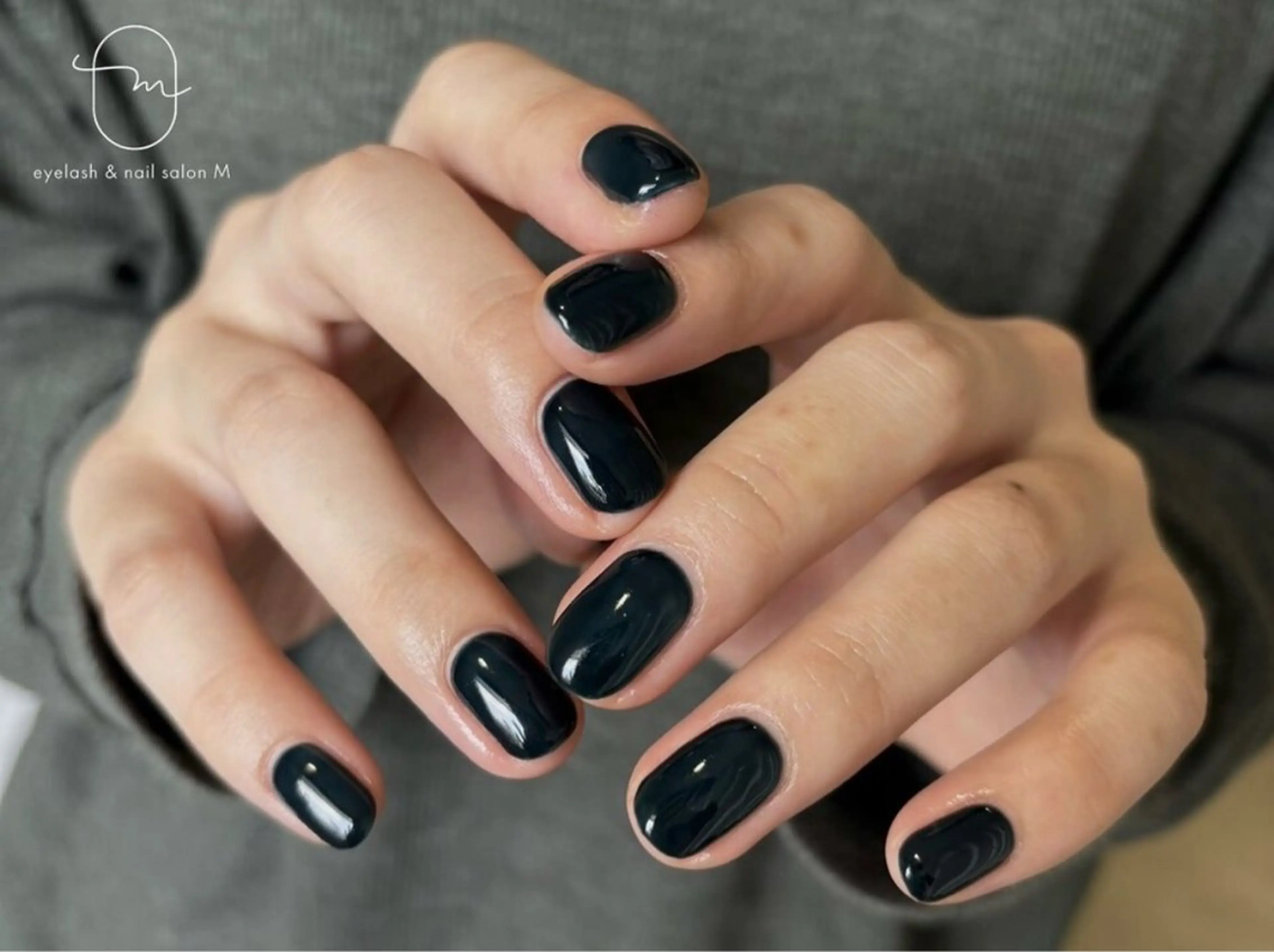 ネイル ワンカラーネイル シンプルネイル ハンドネイル eyelash& nailsalonMのネイルデザイン