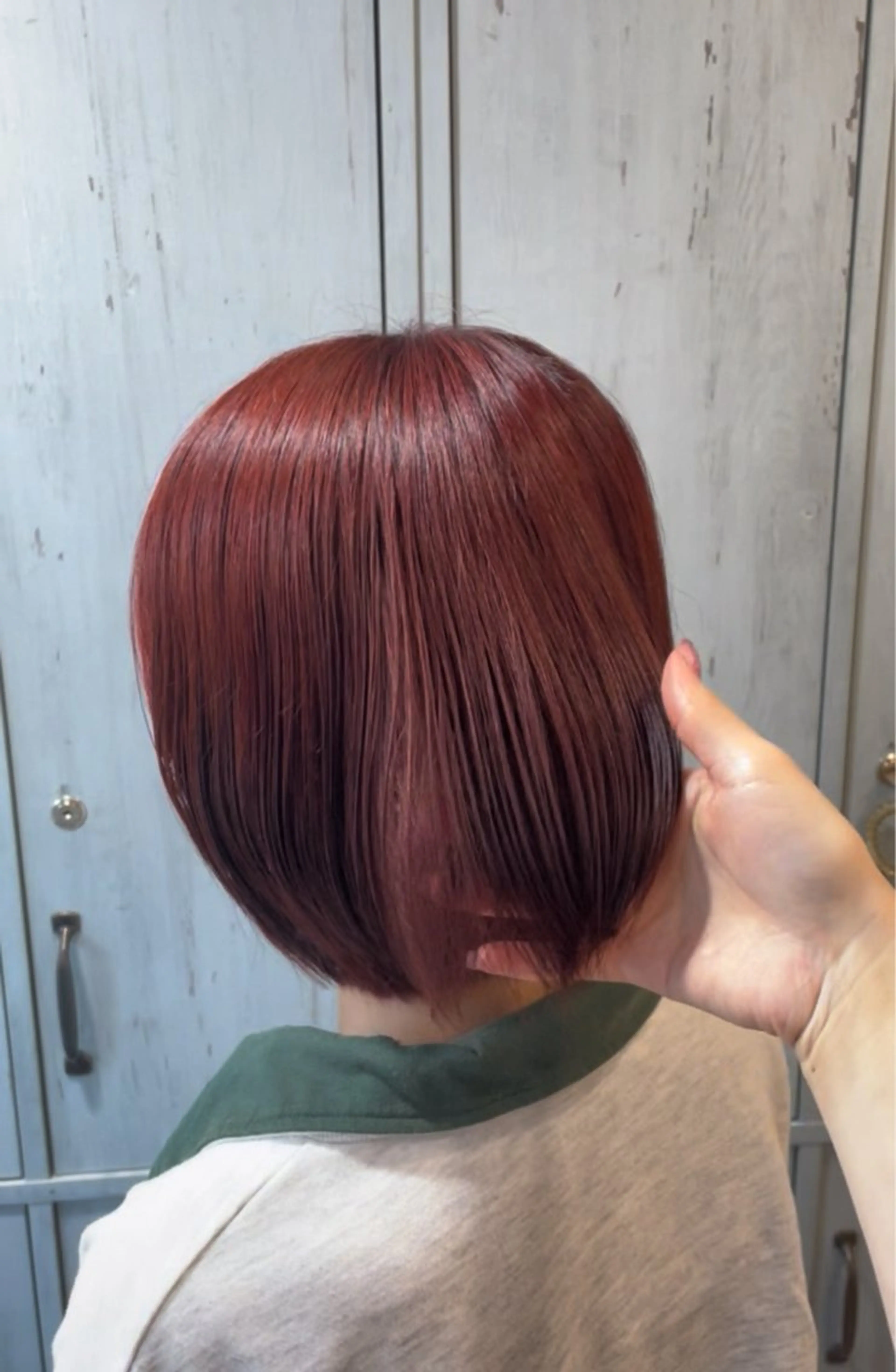 ミディアム カット ヘアカラー トリートメント ピンク・ラベンダー/ レイヤー/NANAのヘアスタイル